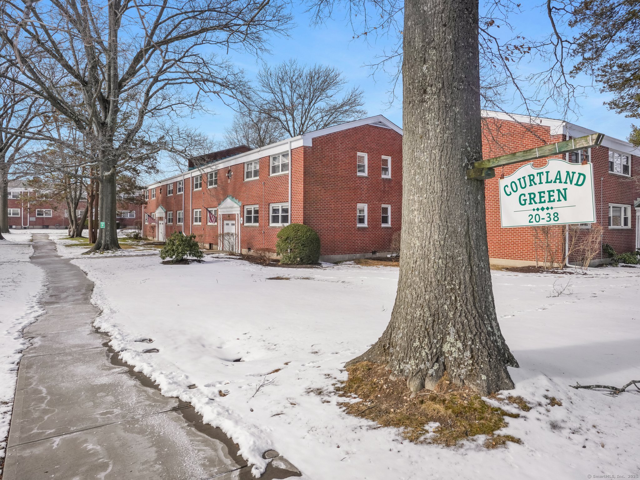 36 Courtland Avenue, Stamford, Connecticut 06902
