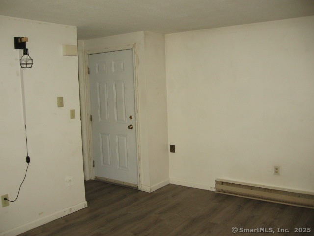 362 Colonial, Waterbury, Connecticut 06704