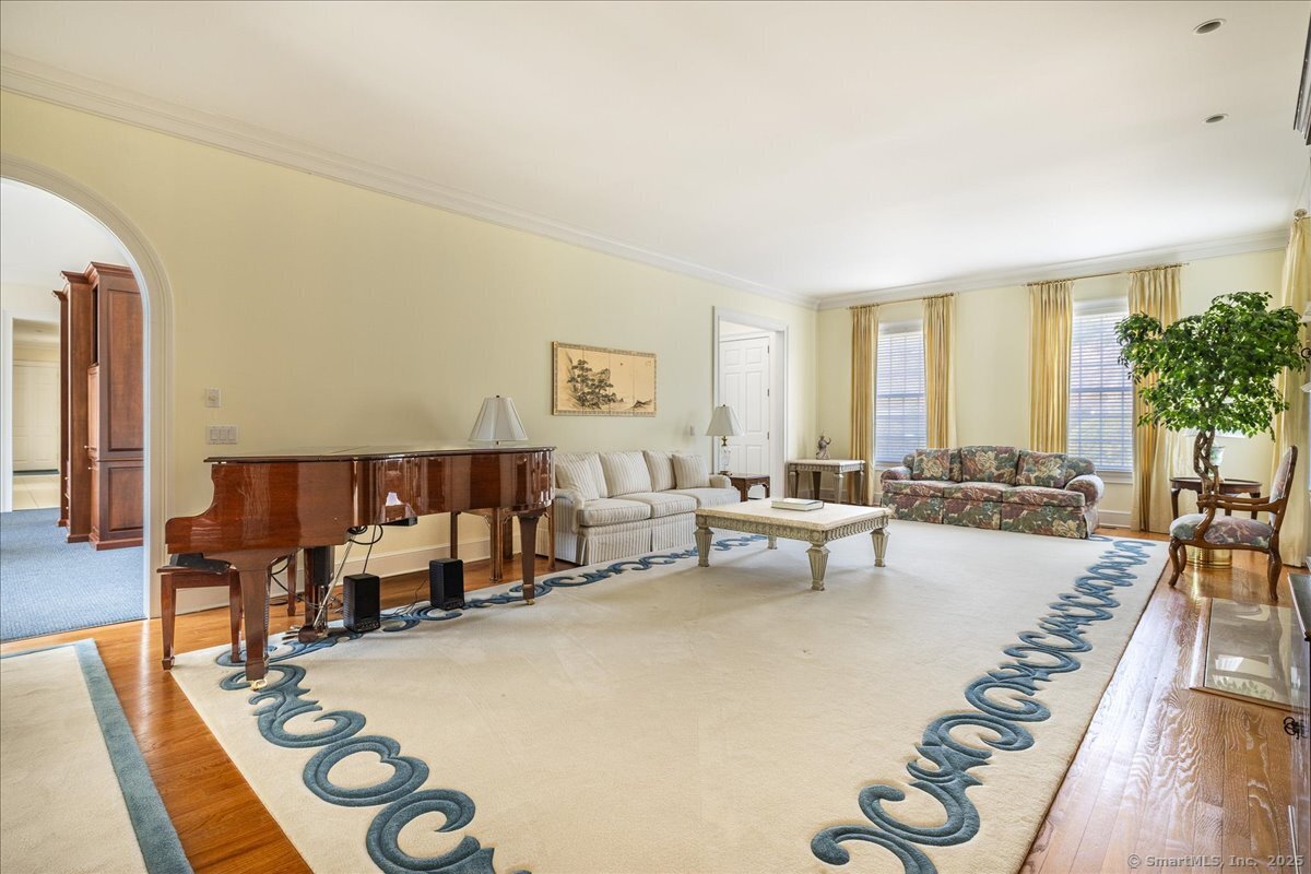 21 Queens Grant, Fairfield, Connecticut 06824