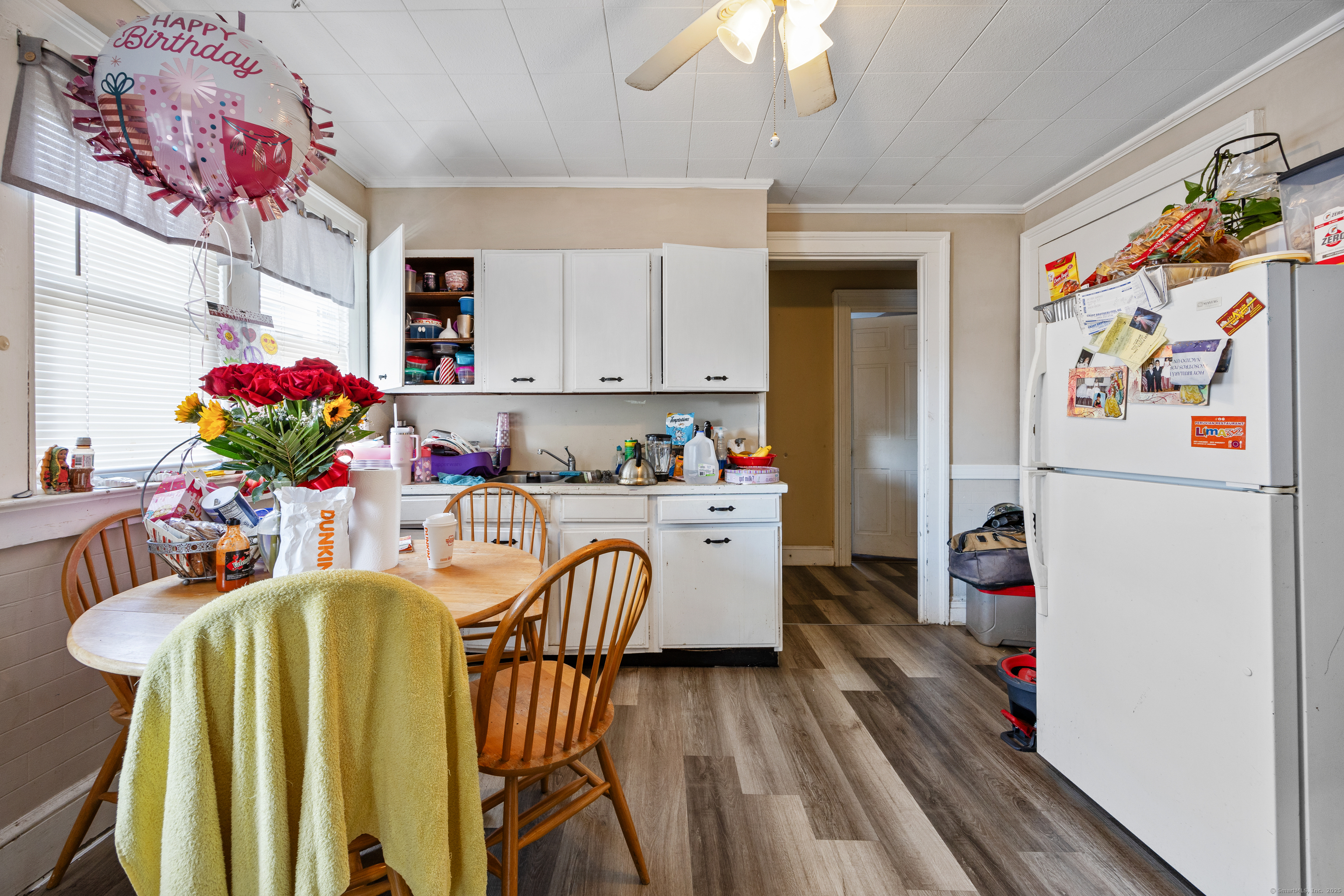 16 High, Meriden, Connecticut 06450