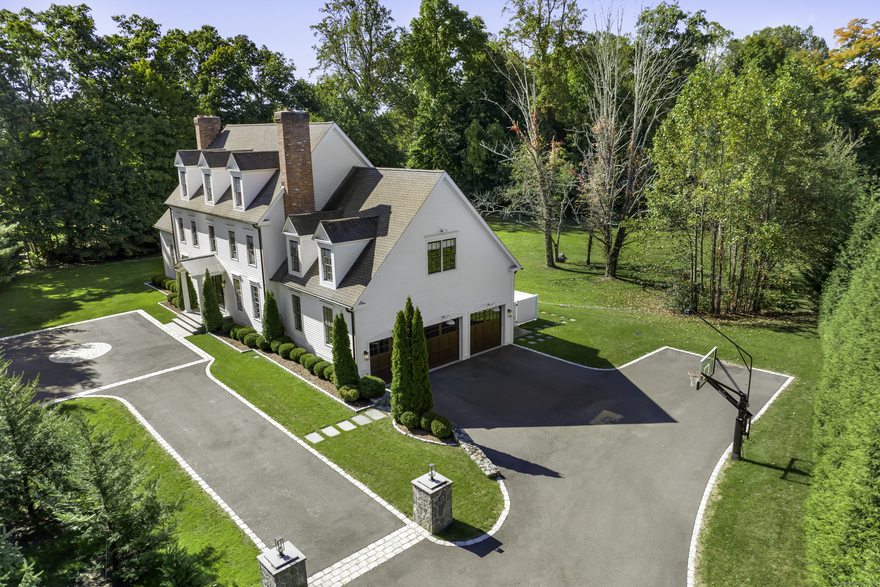 279 Old Stamford, New Canaan, Connecticut 06840