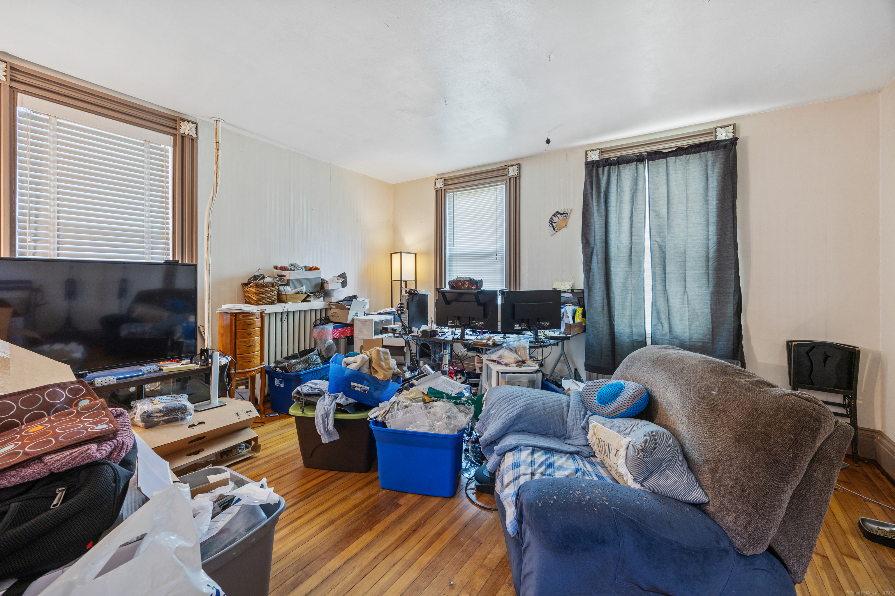 16 High, Meriden, Connecticut 06450