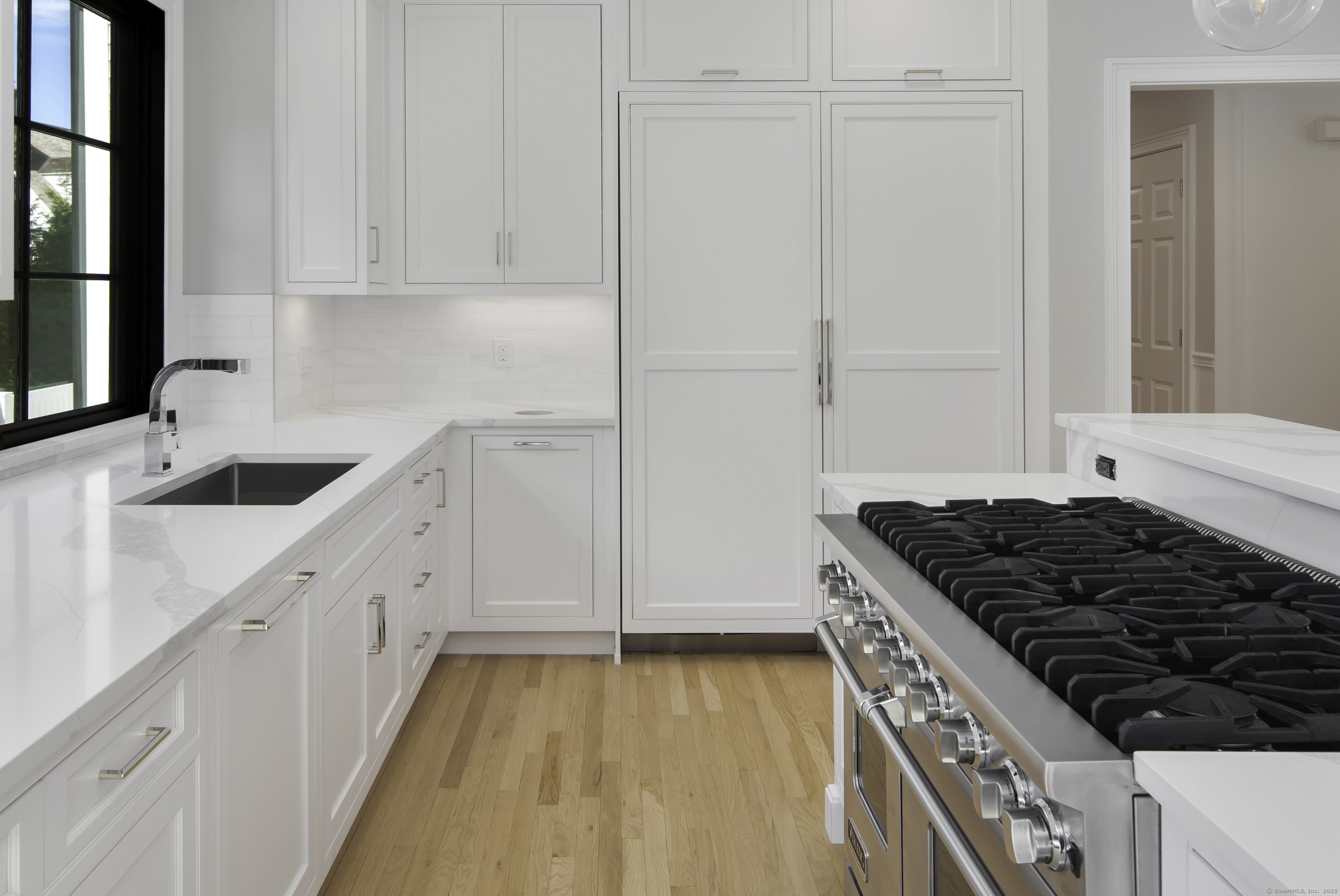 279 Old Stamford, New Canaan, Connecticut 06840