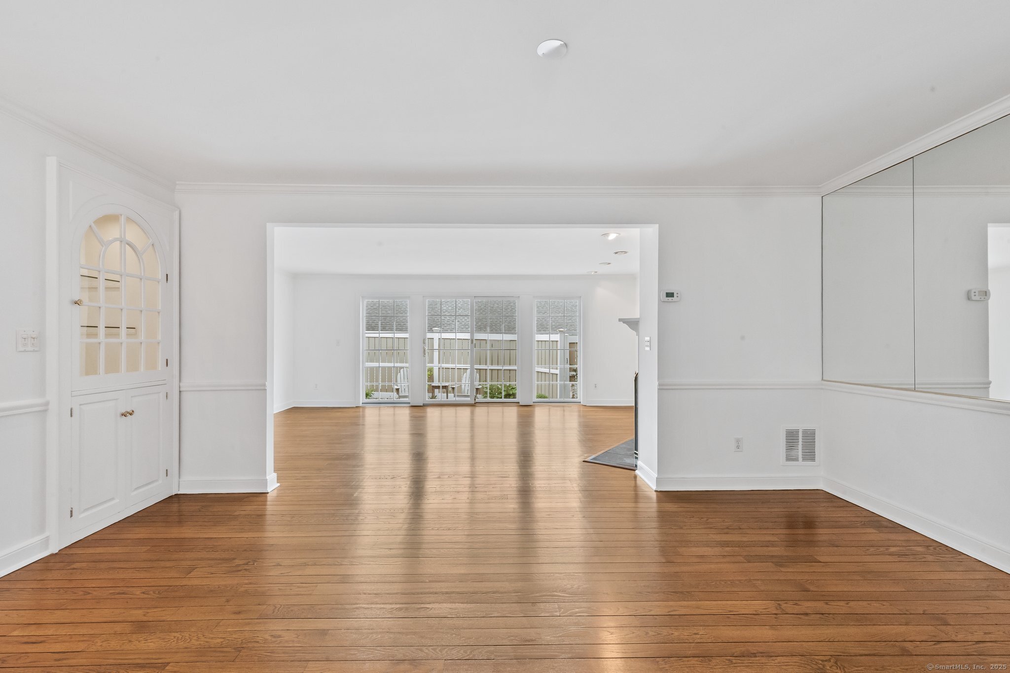205 Main, New Canaan, Connecticut 06840