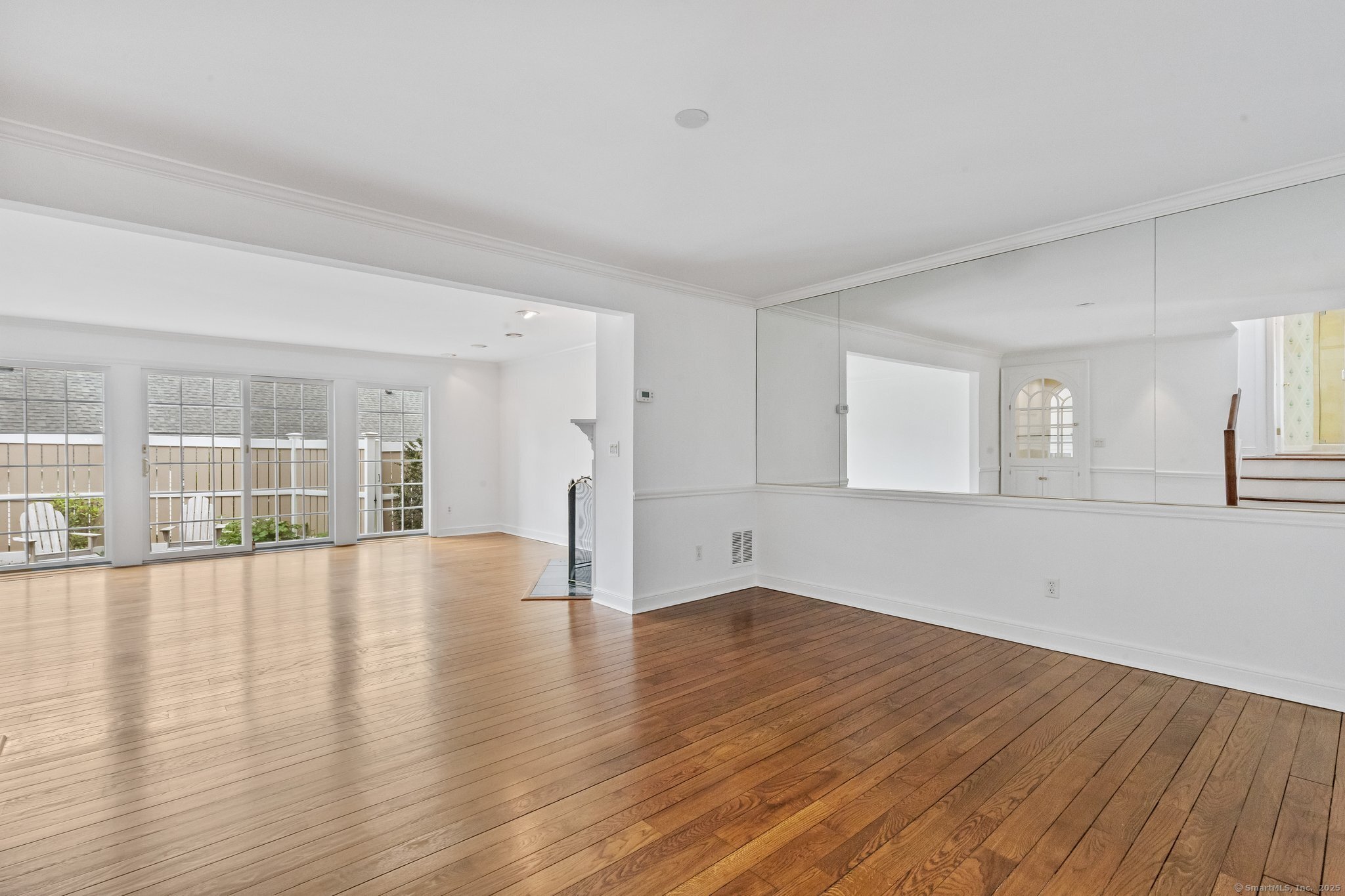 205 Main, New Canaan, Connecticut 06840