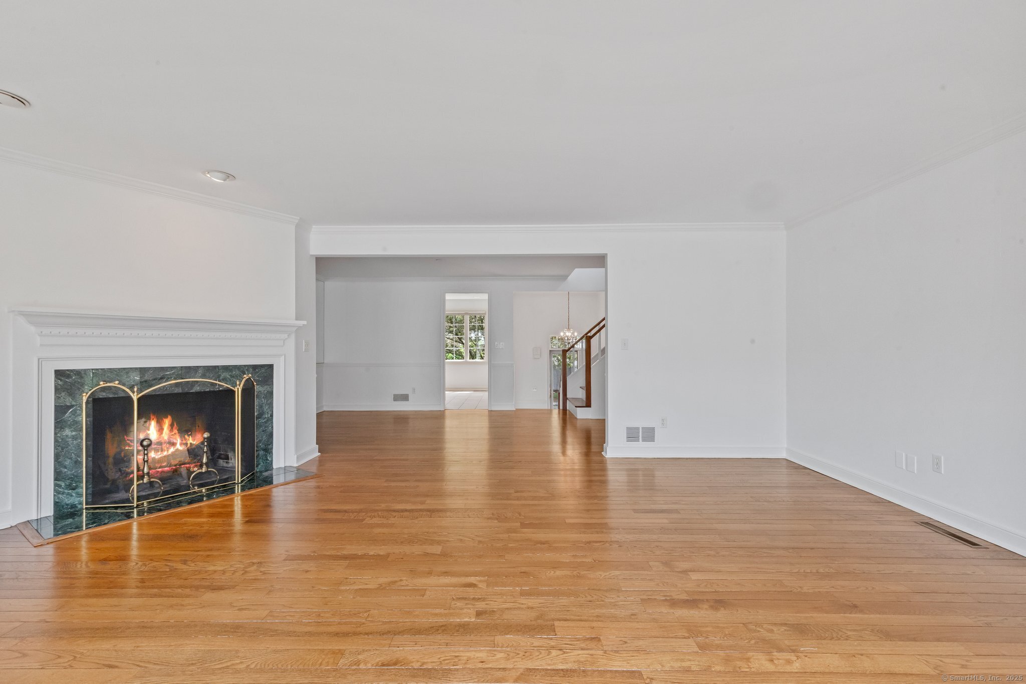 205 Main, New Canaan, Connecticut 06840