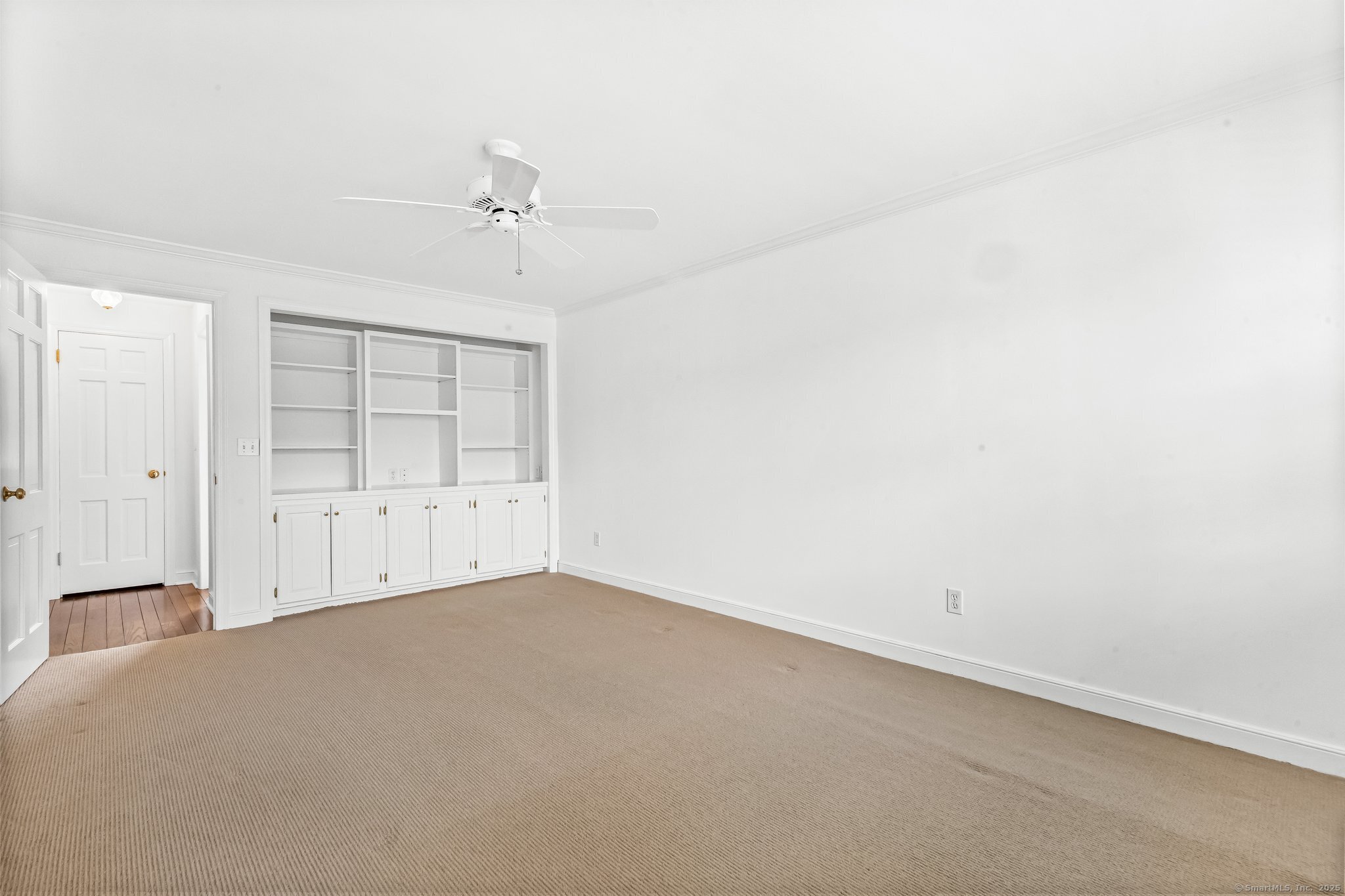 205 Main, New Canaan, Connecticut 06840
