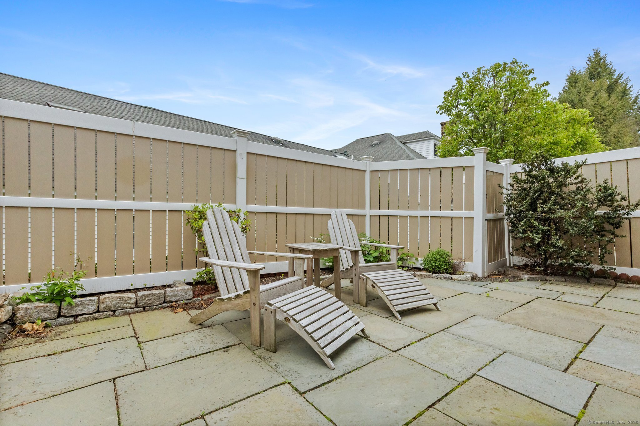 205 Main, New Canaan, Connecticut 06840