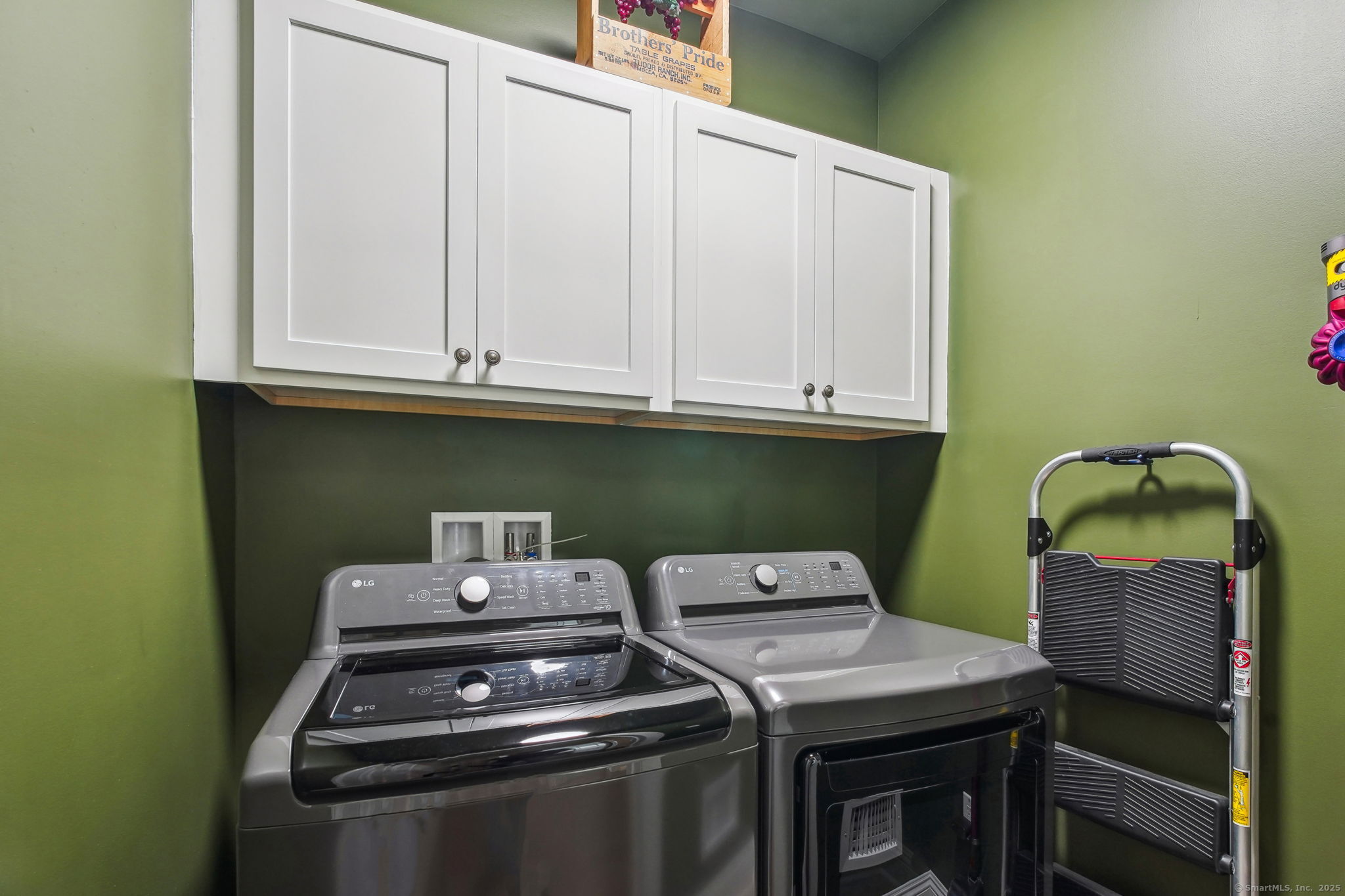 61 Fieldstone, Beacon Falls, Connecticut 06403