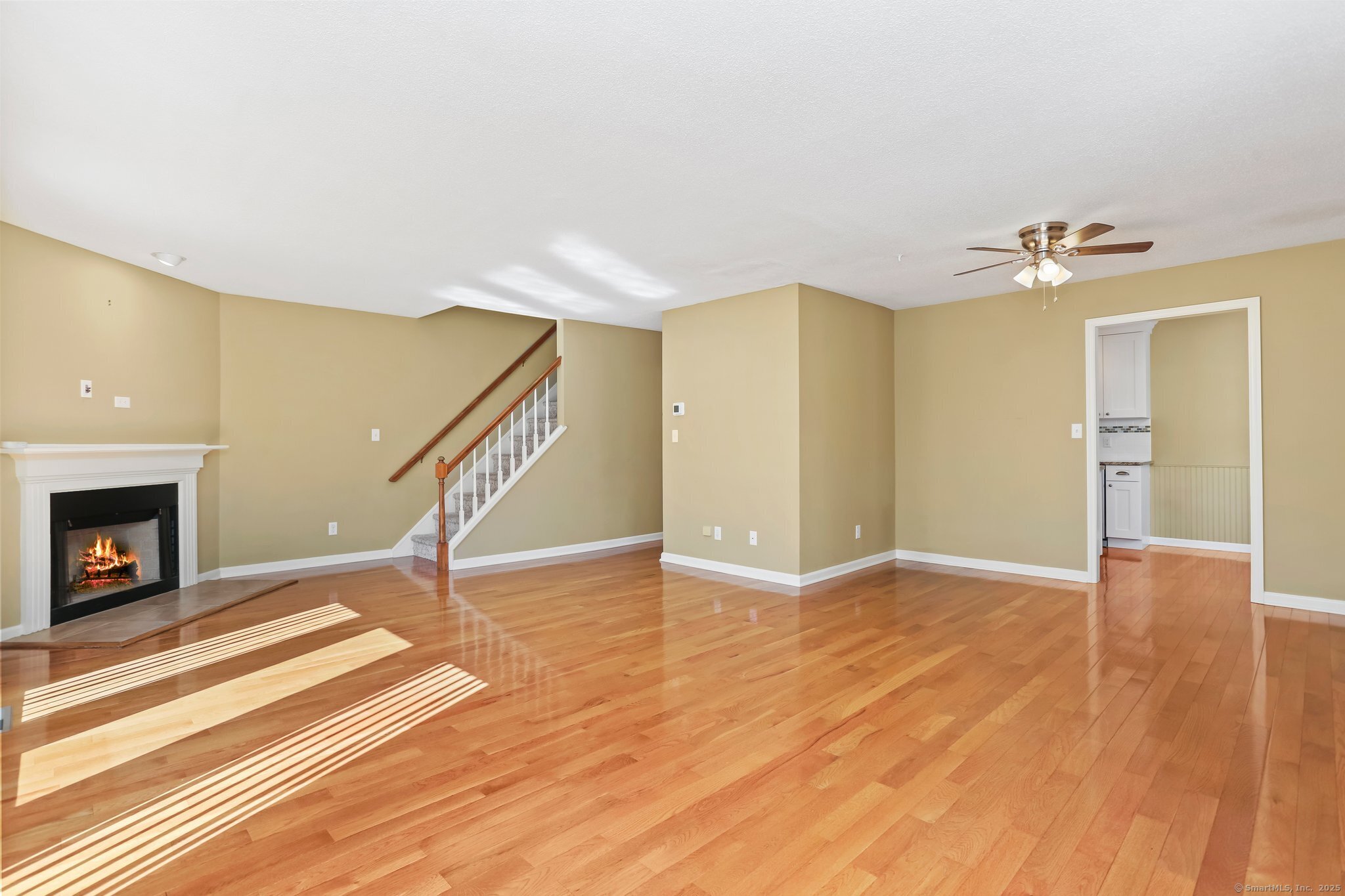 67 Ridgewood, Shelton, Connecticut 06484