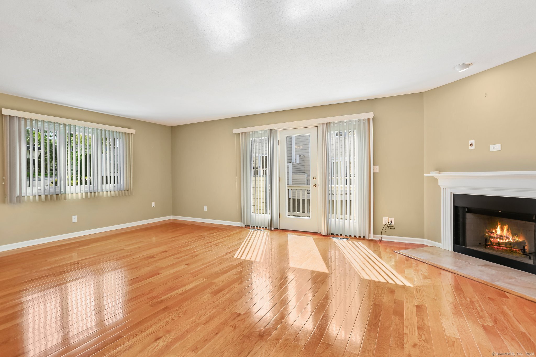 67 Ridgewood, Shelton, Connecticut 06484