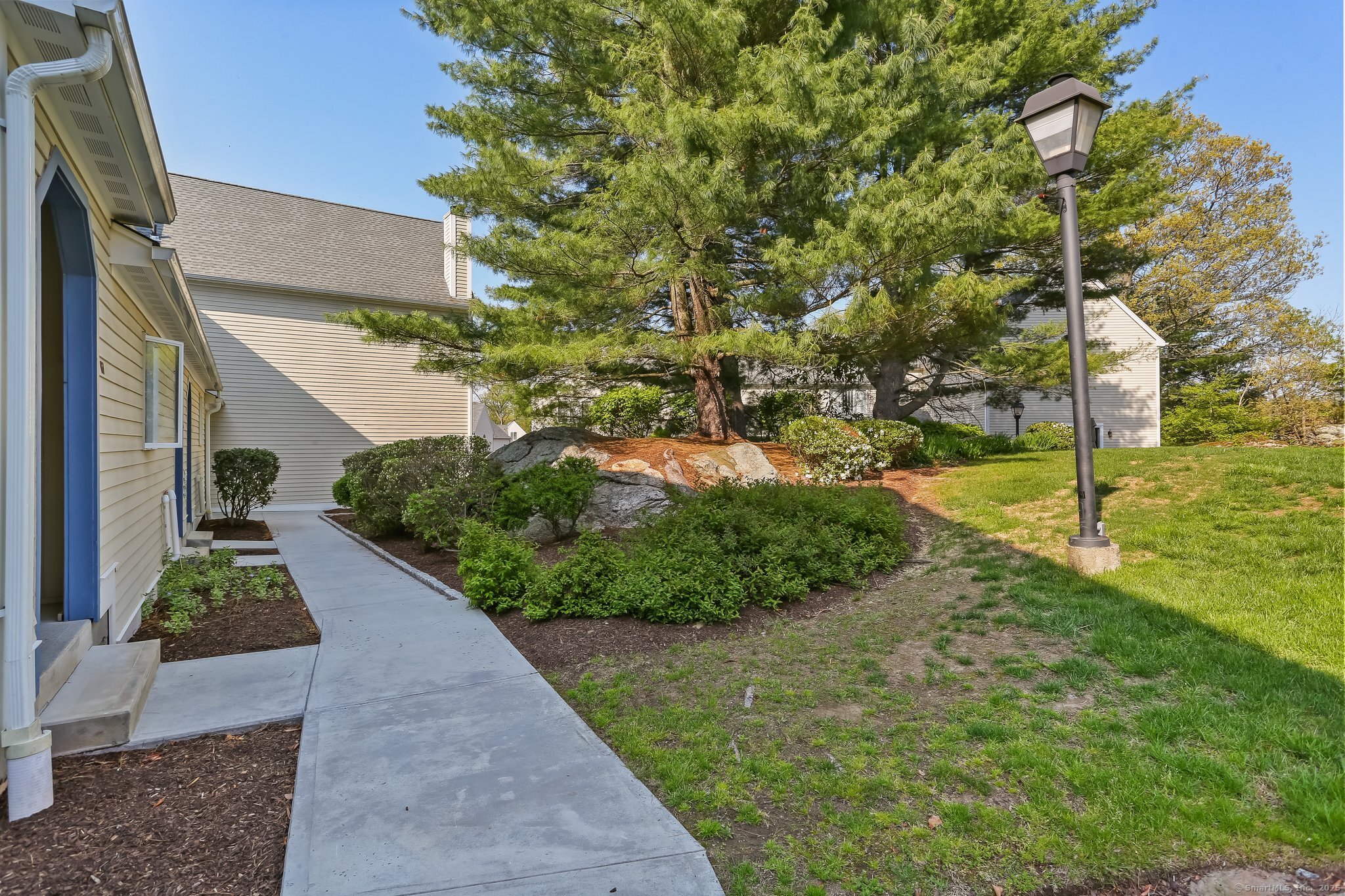 67 Ridgewood, Shelton, Connecticut 06484