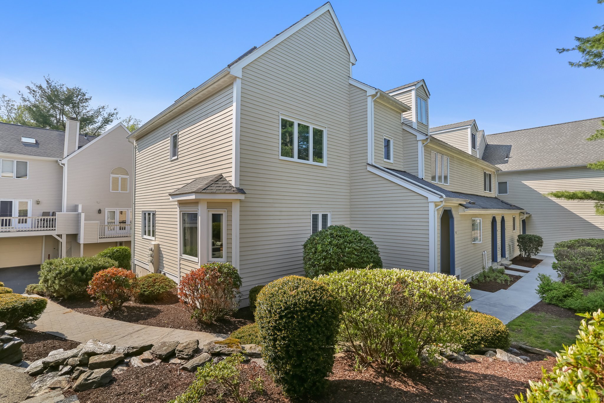67 Ridgewood, Shelton, Connecticut 06484
