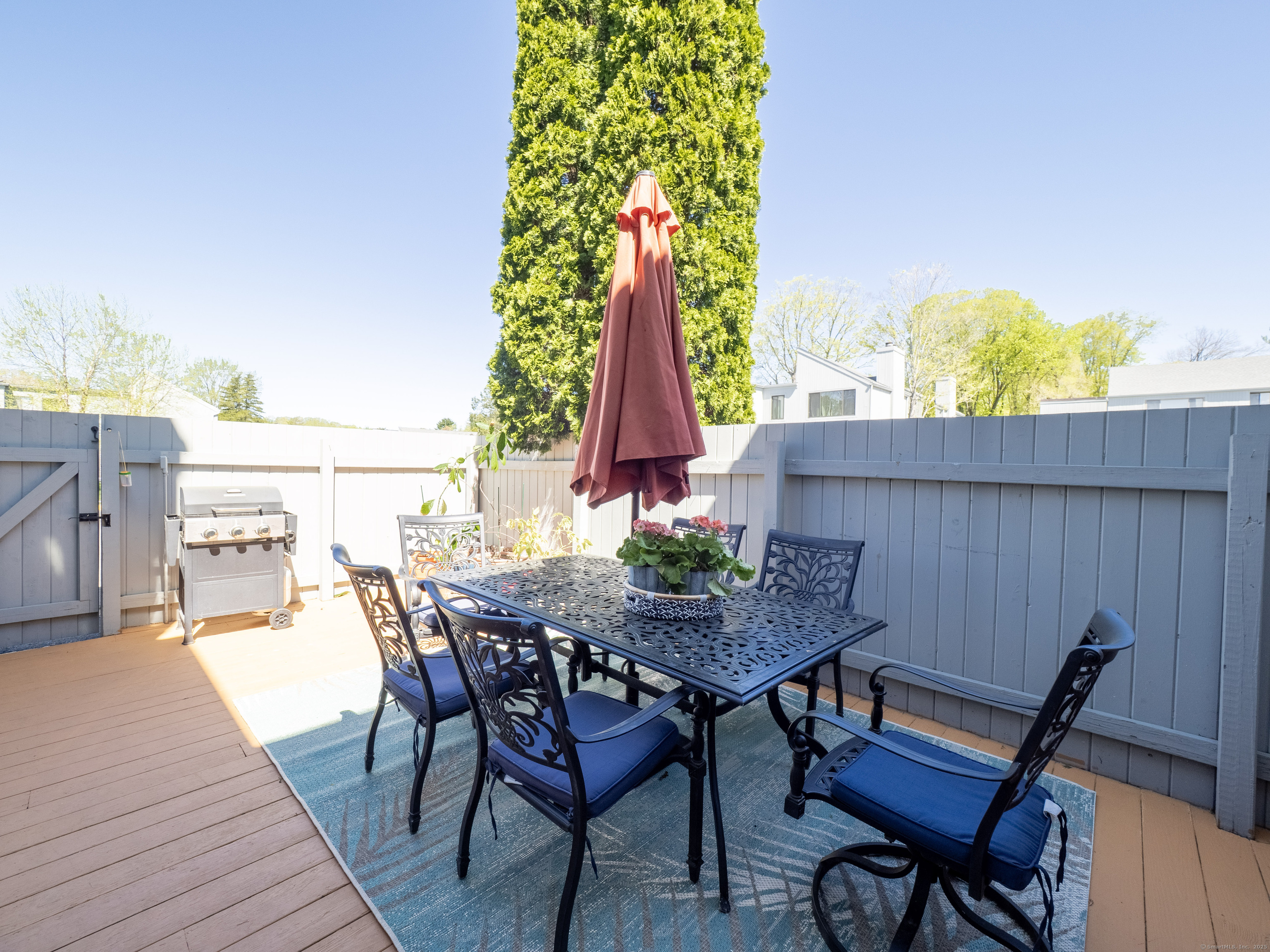 4 Sandlewood, Ridgefield, Connecticut 06877
