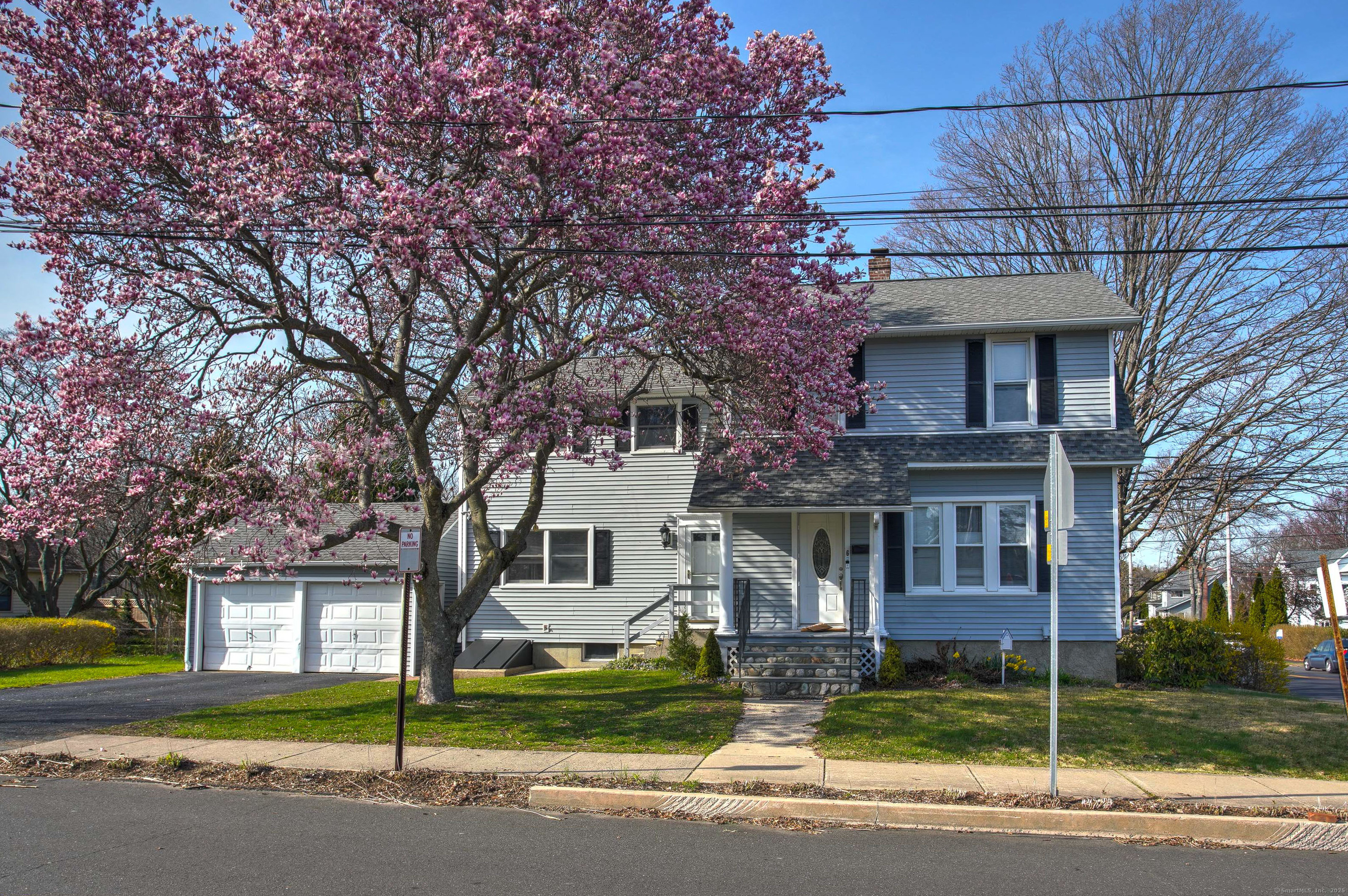 6 Thompson, Fairfield, Connecticut 06825