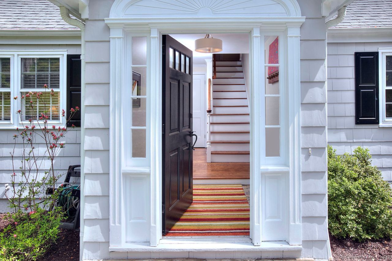 20 Cranbury, Westport, Connecticut 06880