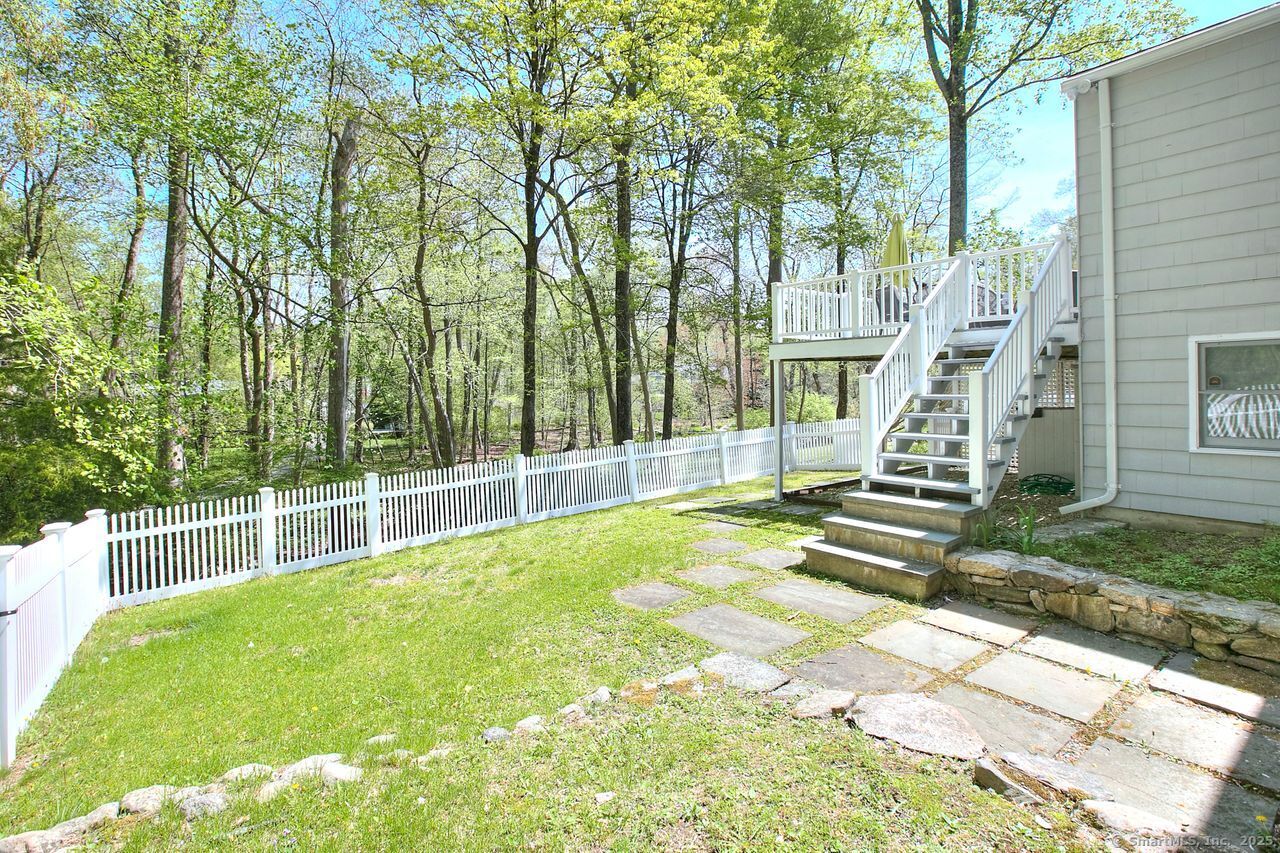 20 Cranbury, Westport, Connecticut 06880