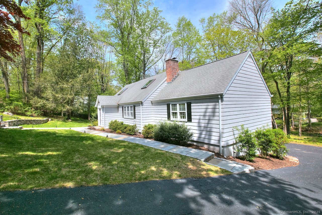 20 Cranbury, Westport, Connecticut 06880