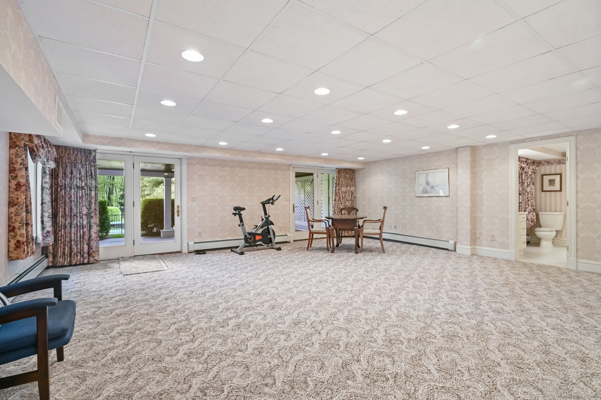 120 Whipstick, Ridgefield, Connecticut 06877