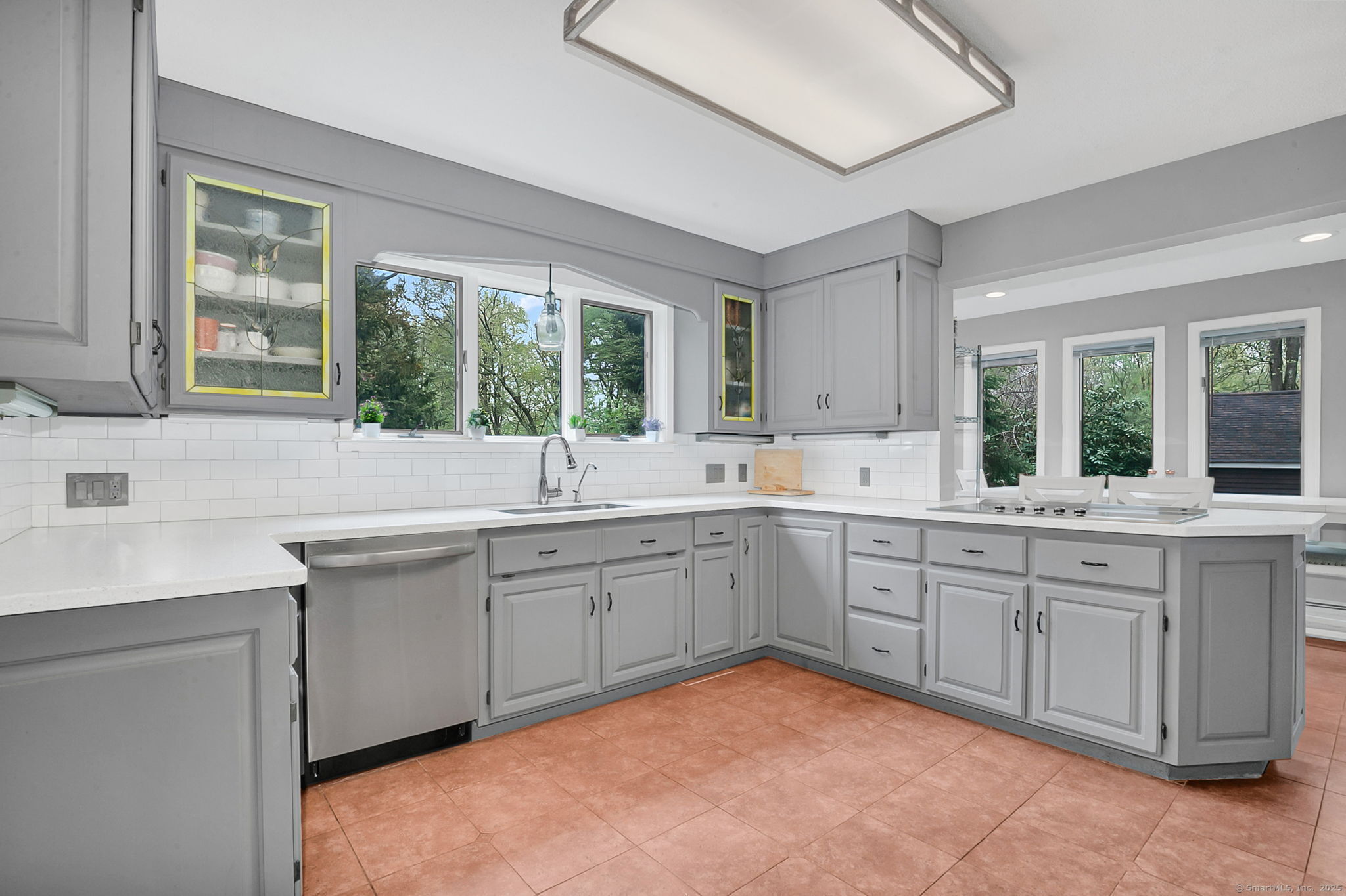 86 Rimmon, Woodbridge, Connecticut 06525
