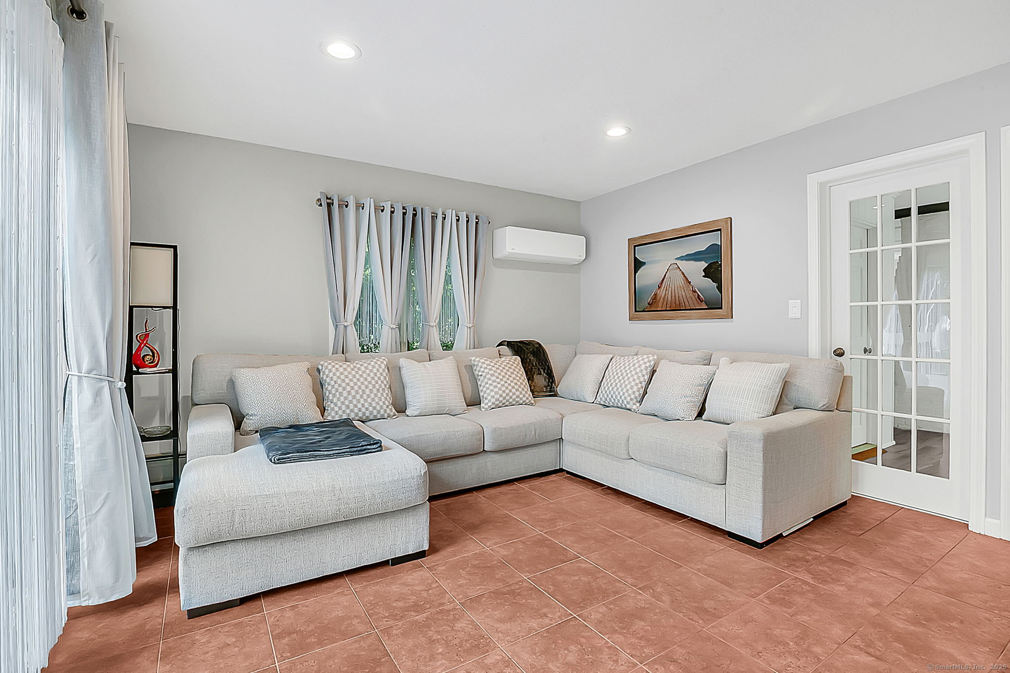 86 Rimmon, Woodbridge, Connecticut 06525