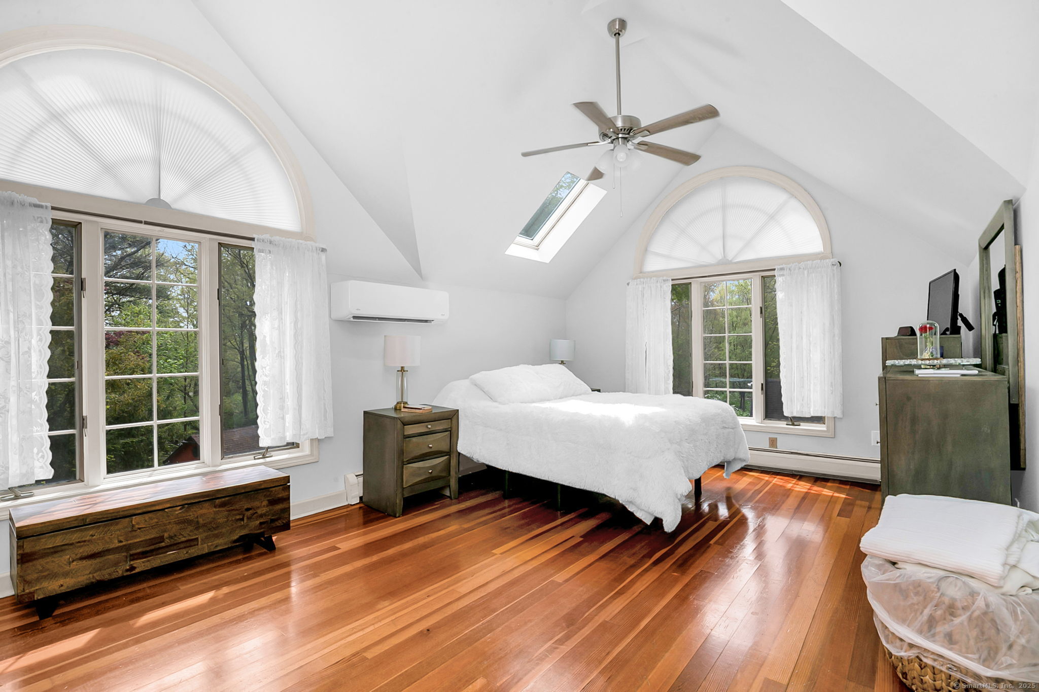 86 Rimmon, Woodbridge, Connecticut 06525