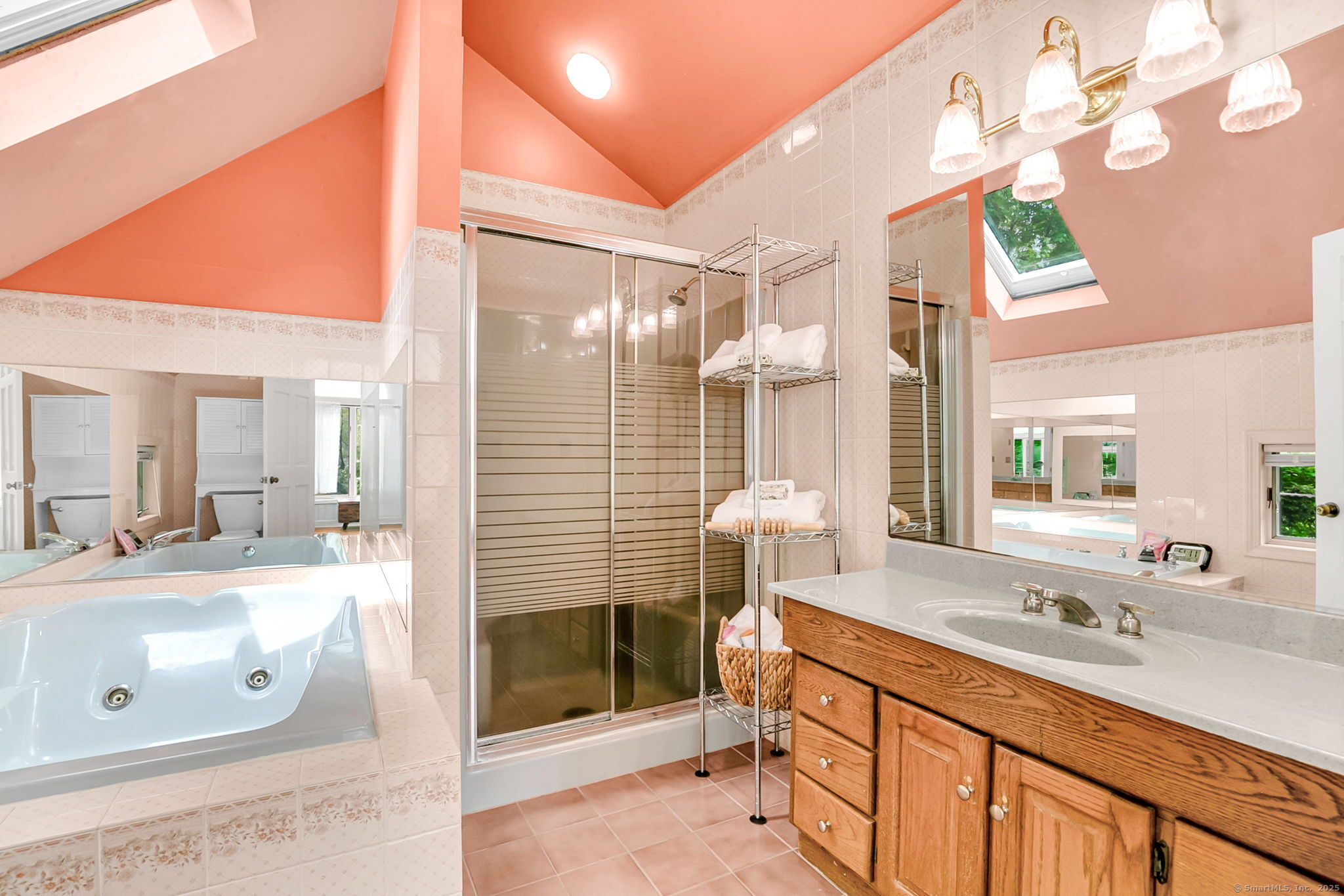 86 Rimmon, Woodbridge, Connecticut 06525