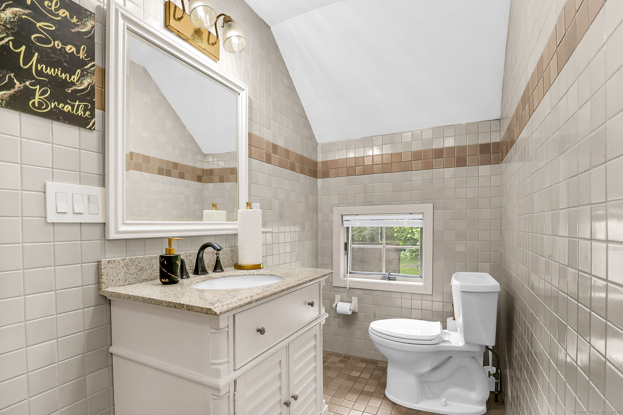 86 Rimmon, Woodbridge, Connecticut 06525