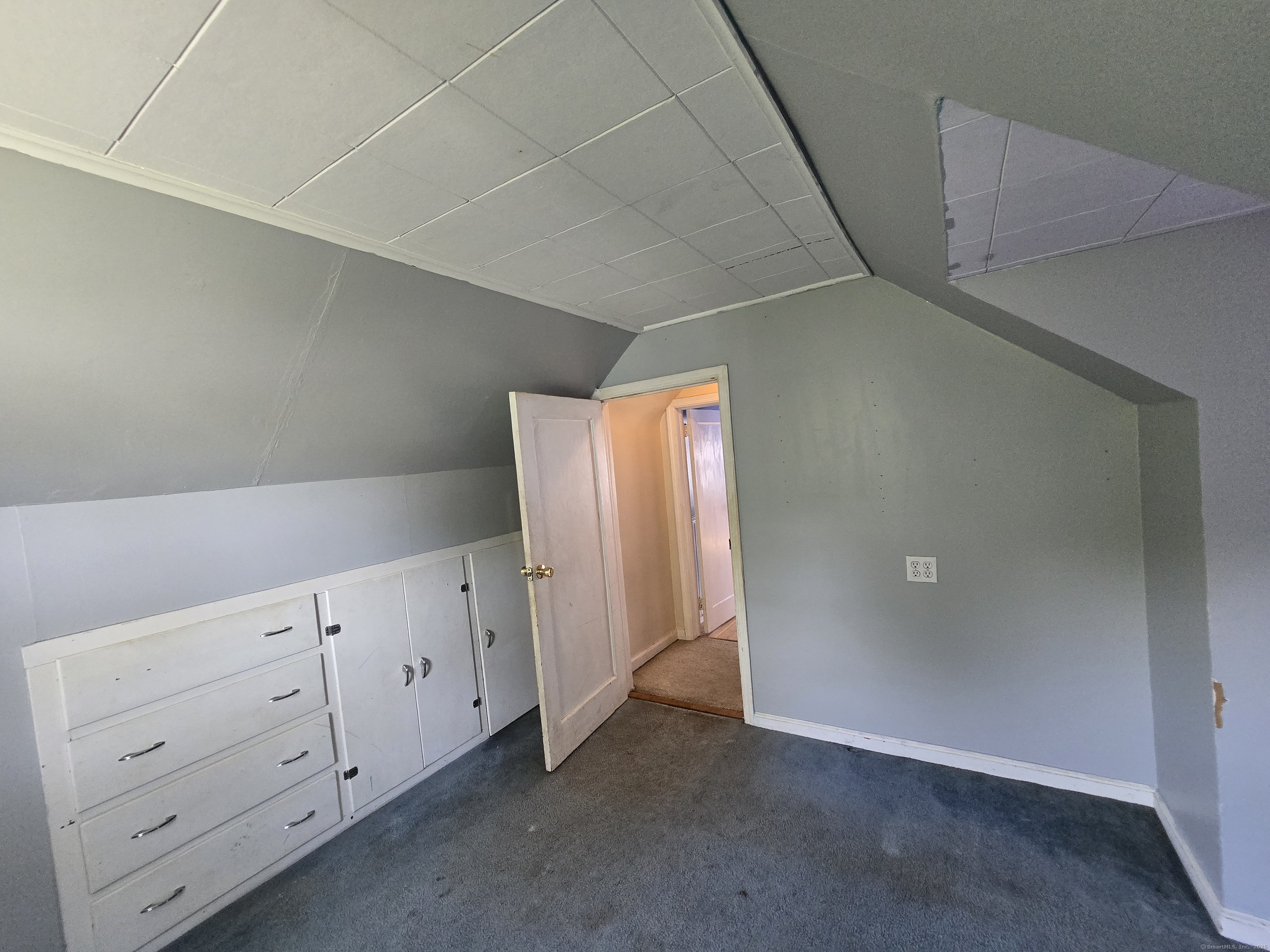 12 Damson, Naugatuck, Connecticut 06770