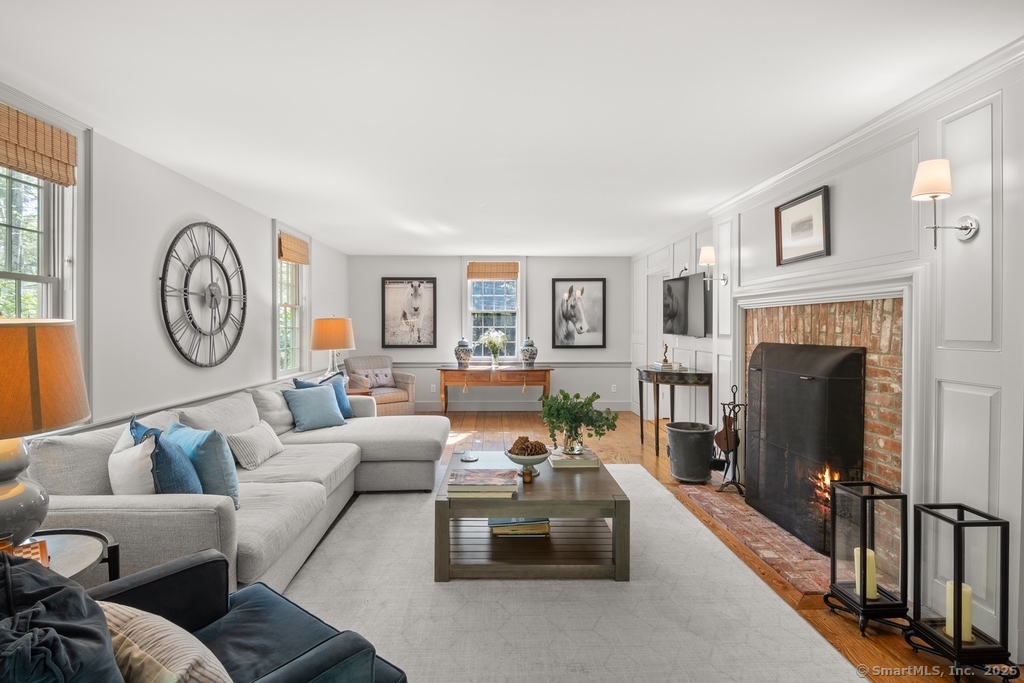 38 Old Rock, Norwalk, Connecticut 06850