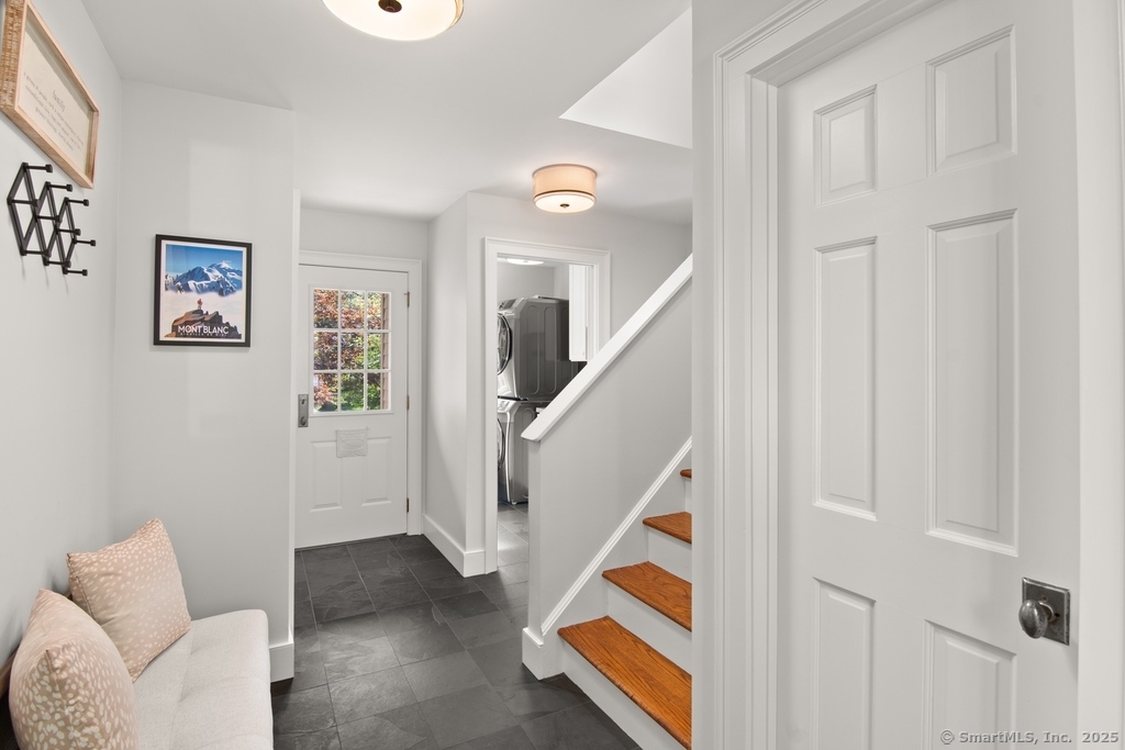 38 Old Rock, Norwalk, Connecticut 06850