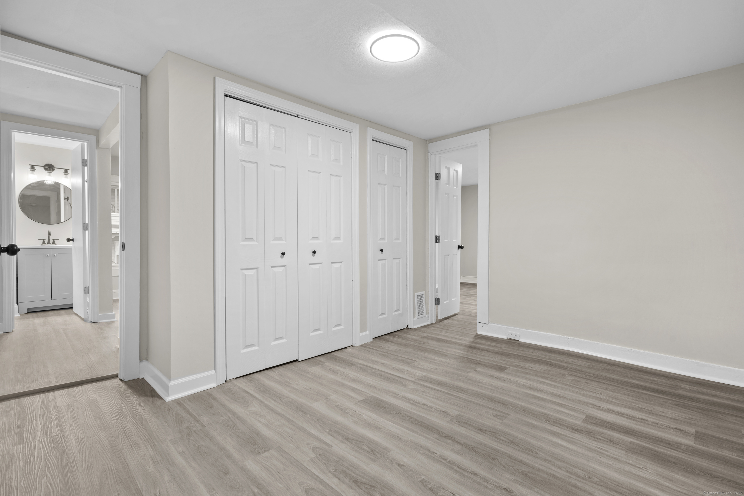 18 Brook, Shelton, Connecticut 06484