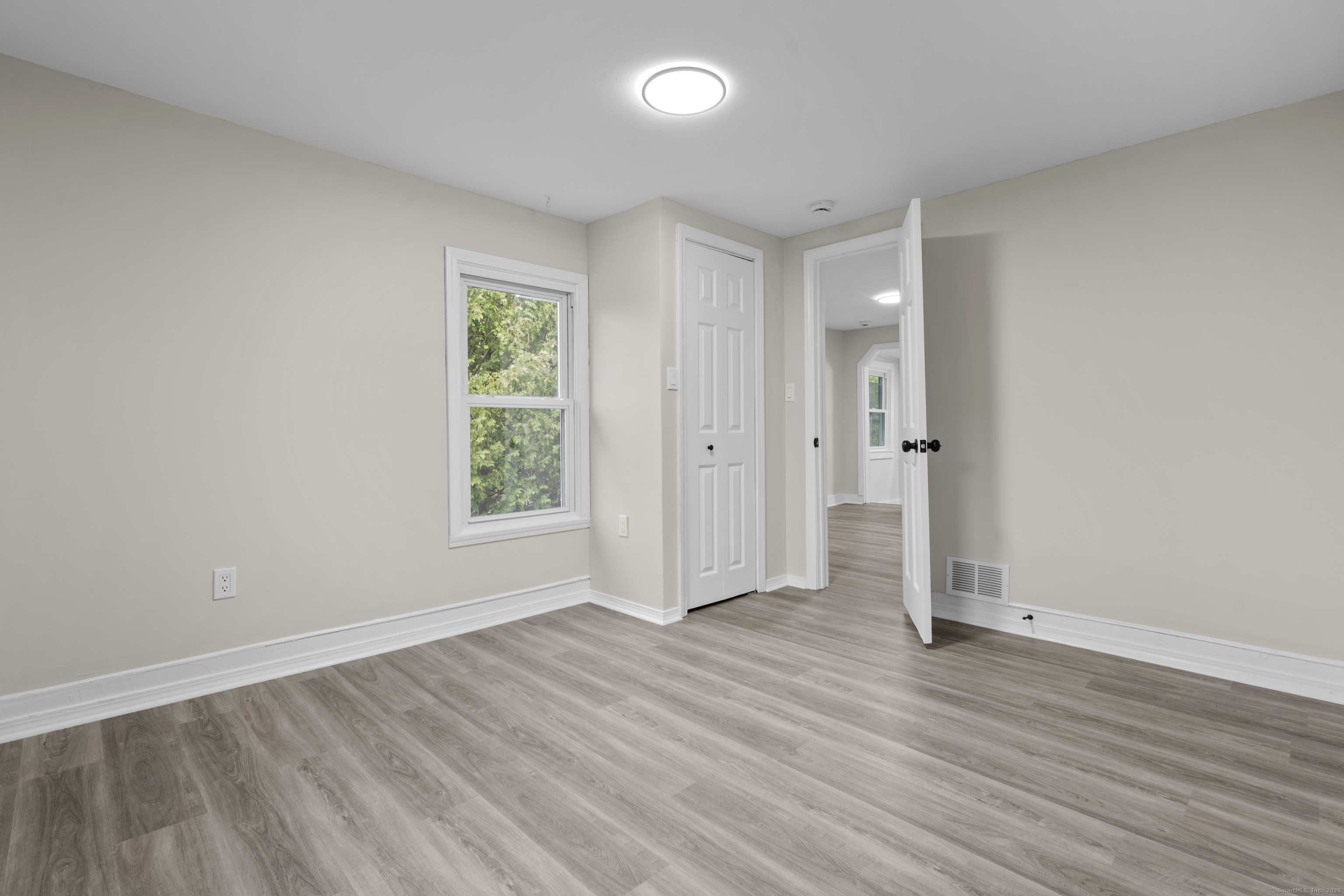 18 Brook, Shelton, Connecticut 06484