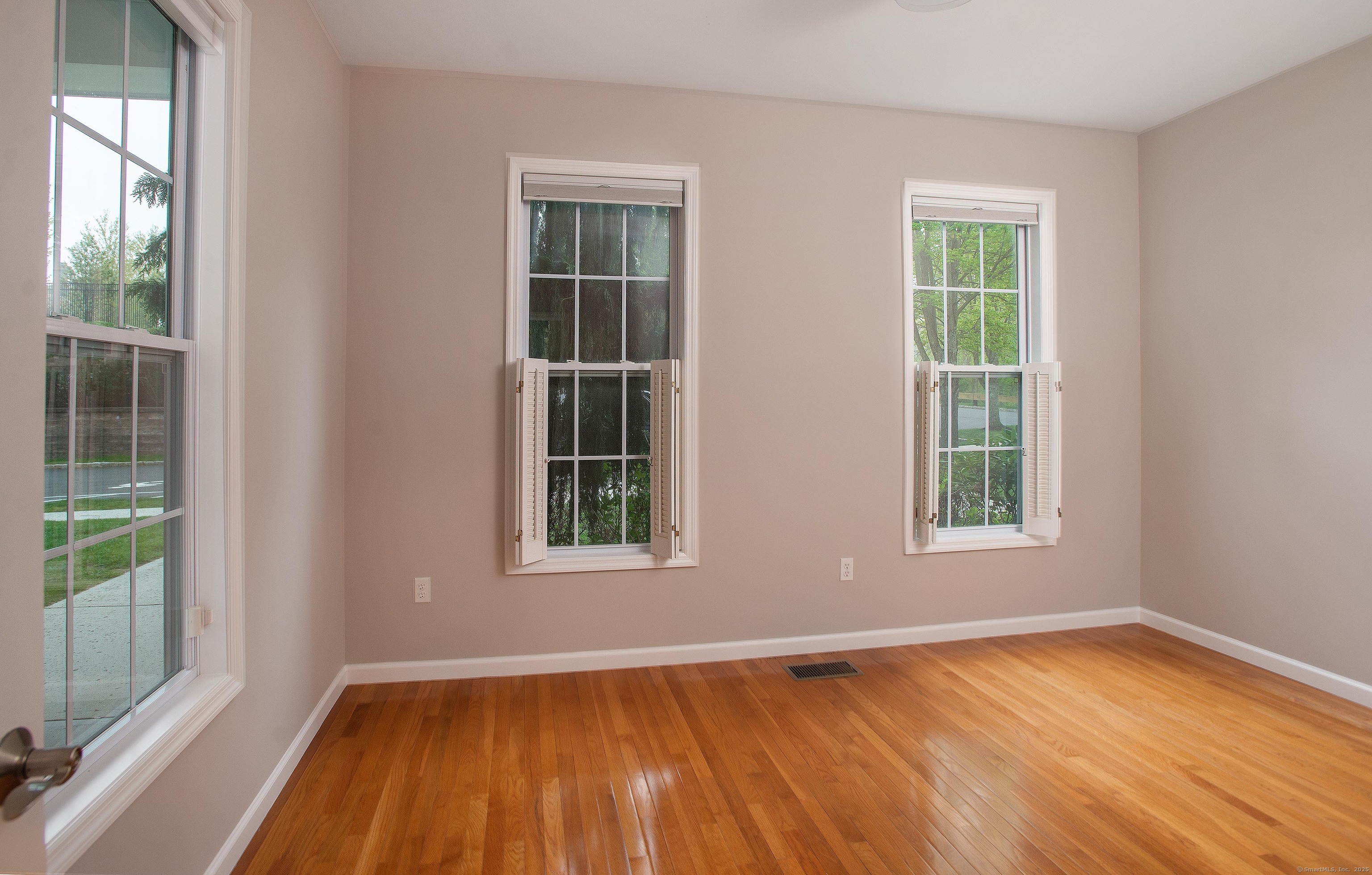 7 Shawe, Danbury, Connecticut 06810
