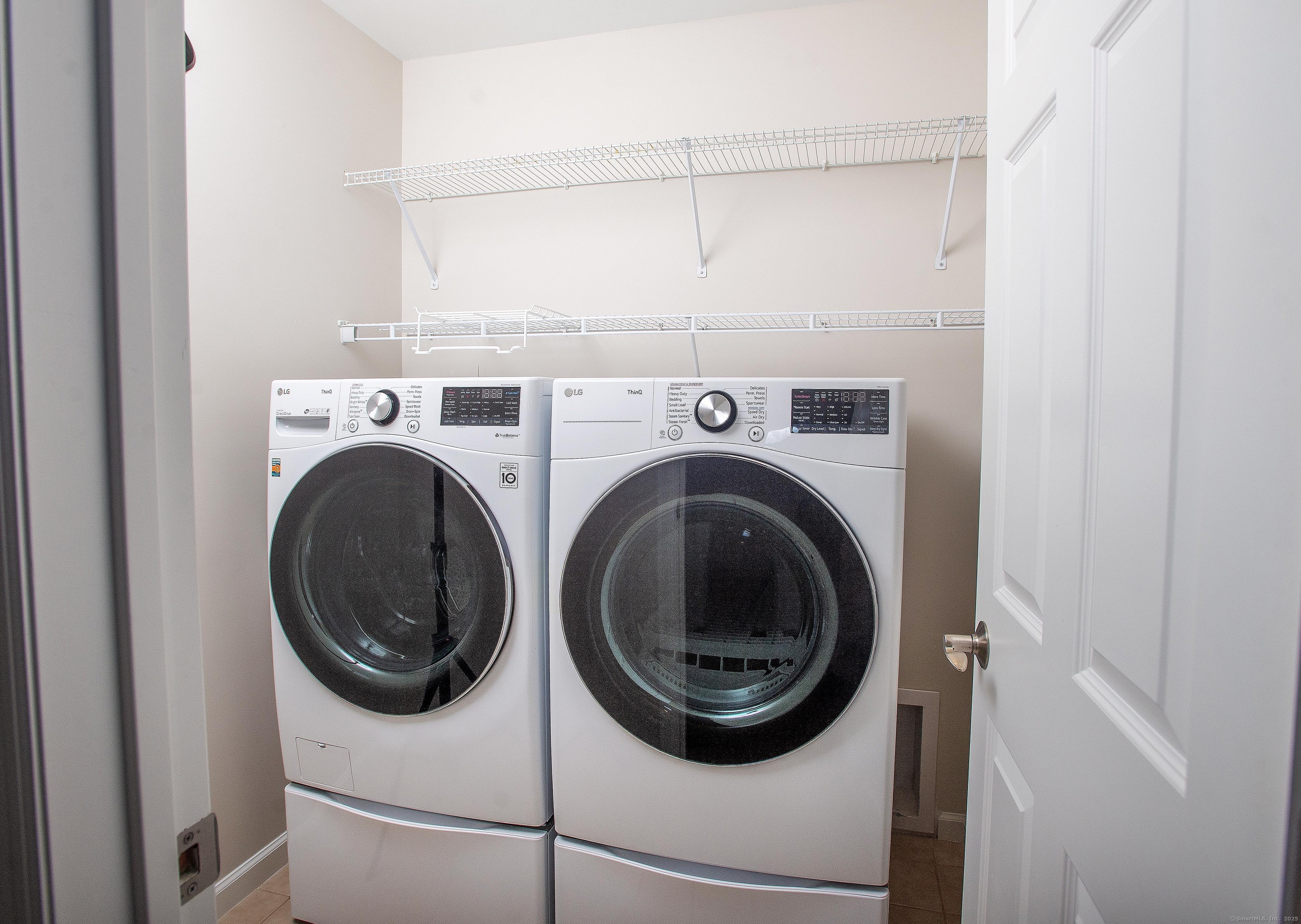 7 Shawe, Danbury, Connecticut 06810