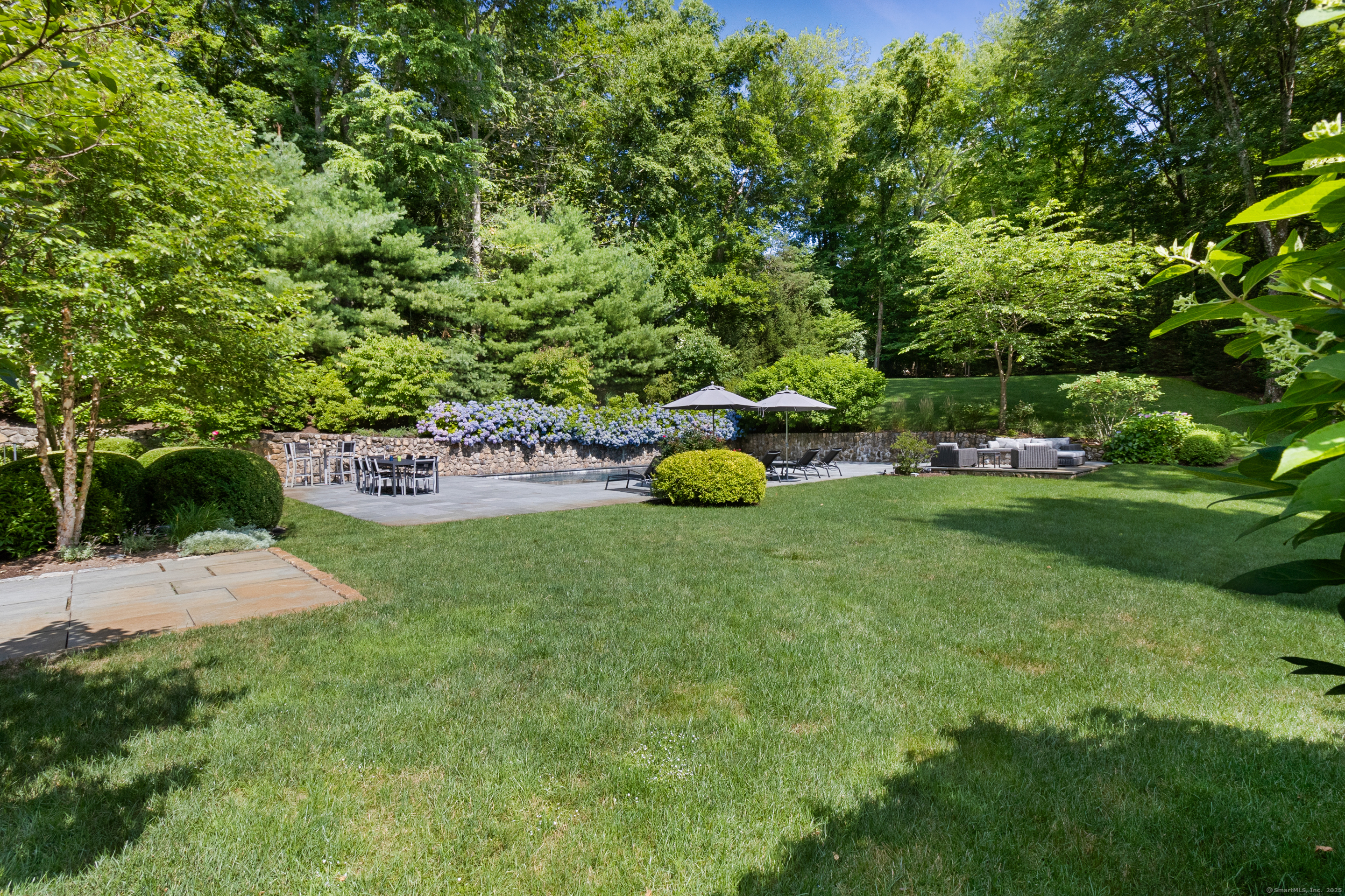 37 Beaverbrook, Weston, Connecticut 06883