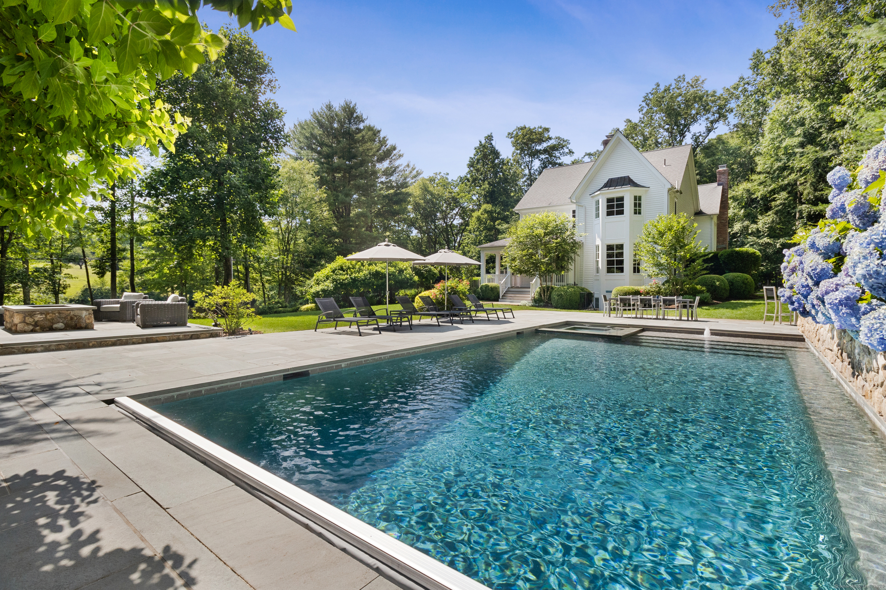 37 Beaverbrook, Weston, Connecticut 06883