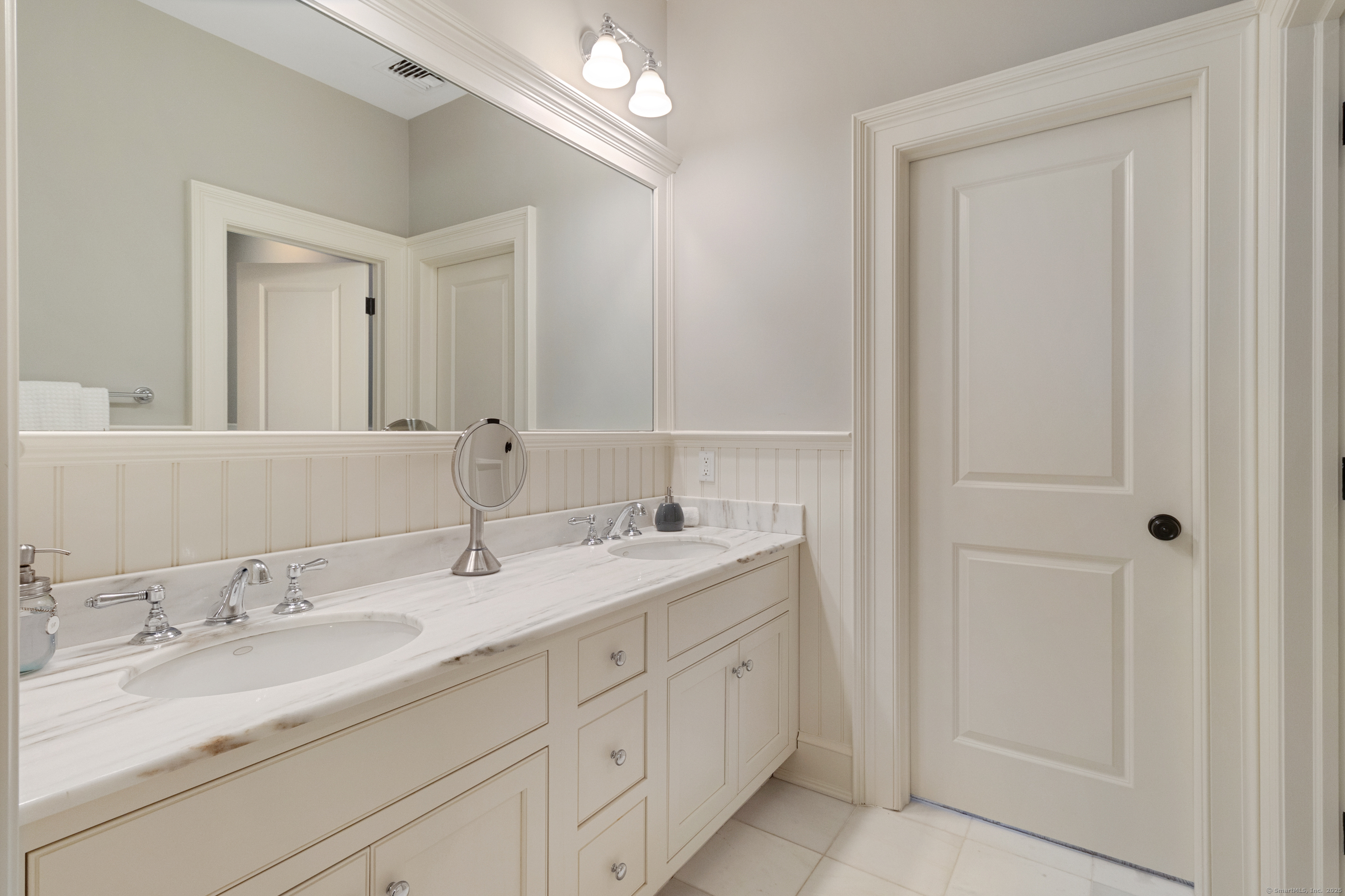 37 Beaverbrook, Weston, Connecticut 06883