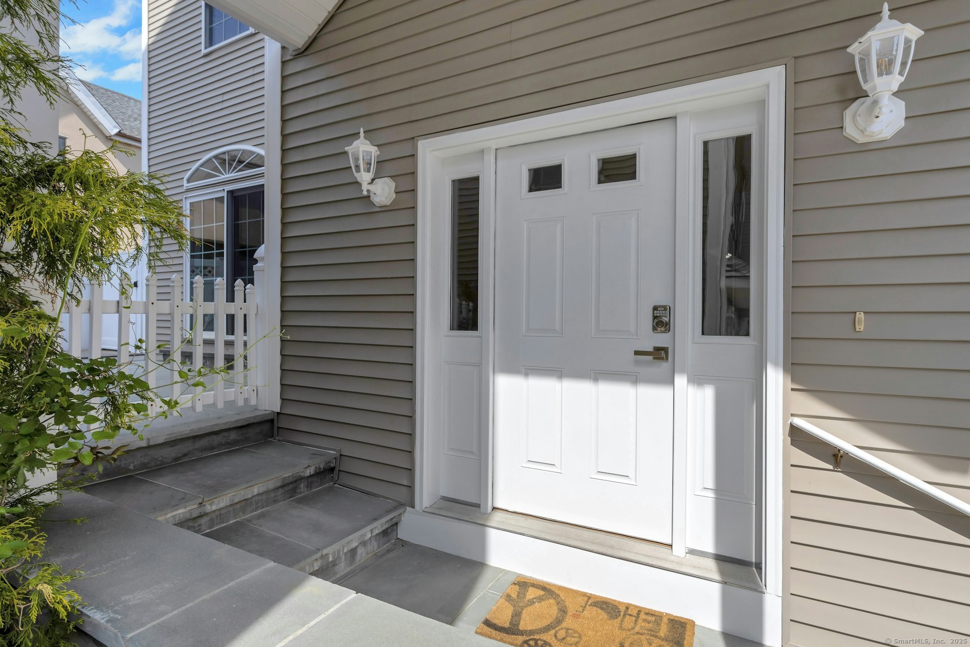 65 Seaside, Stamford, Connecticut 06902