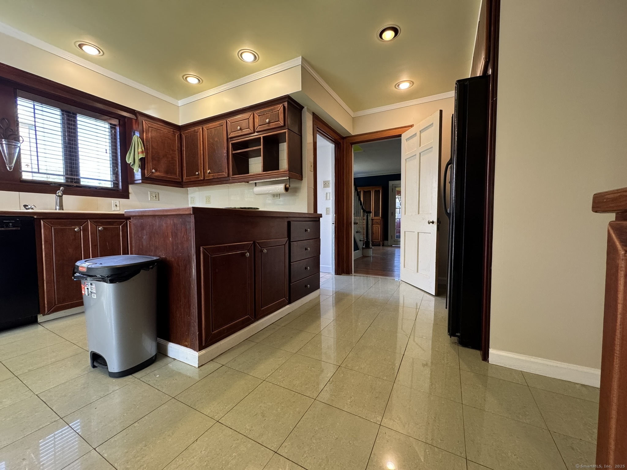 135 Lambert, Meriden, Connecticut 06451