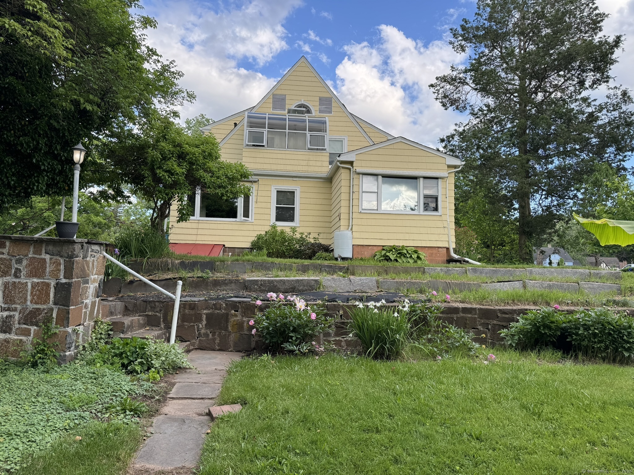 135 Lambert, Meriden, Connecticut 06451