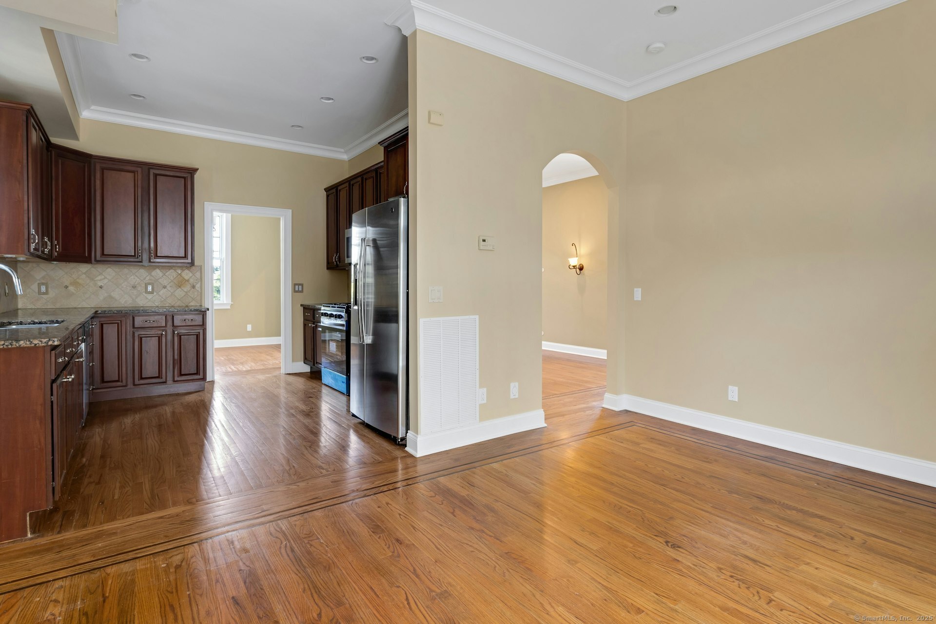 65 Seaside, Stamford, Connecticut 06902