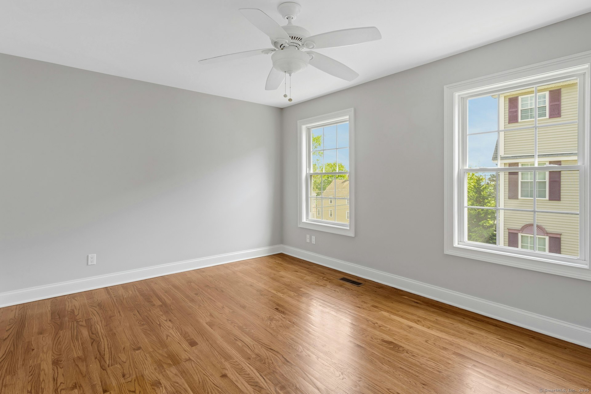 65 Seaside, Stamford, Connecticut 06902