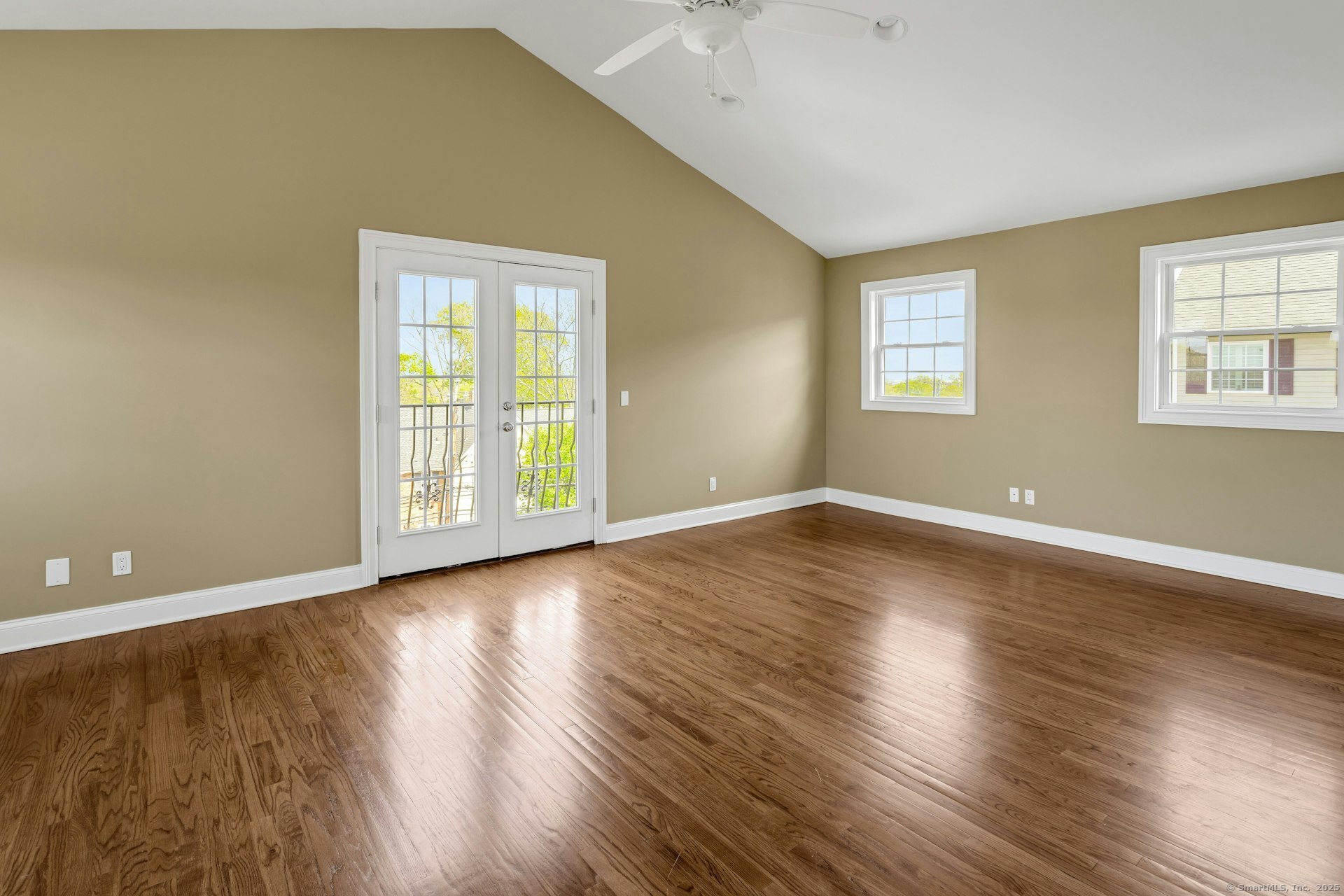 65 Seaside, Stamford, Connecticut 06902
