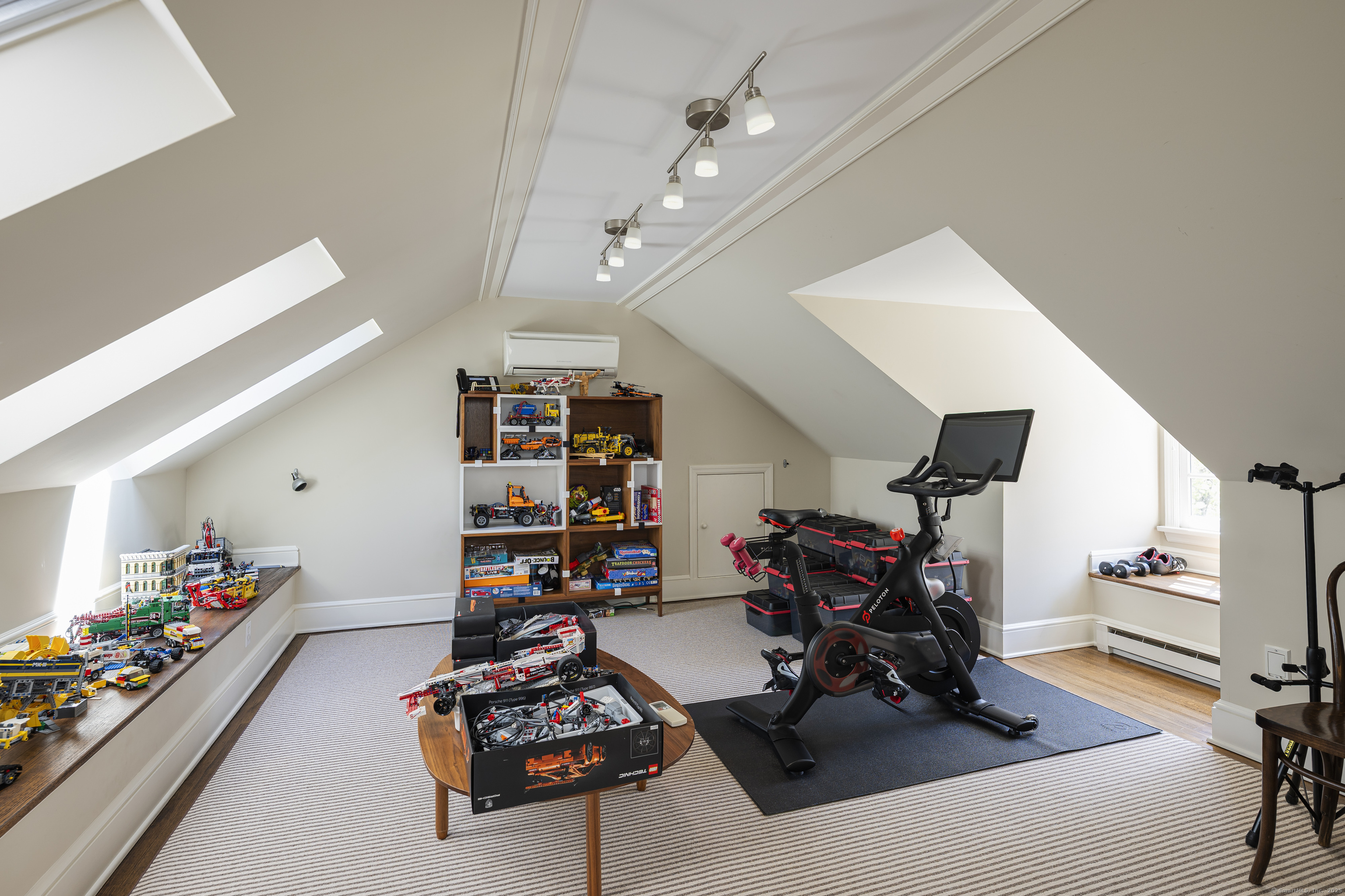 91 4 Winds, New Canaan, Connecticut 06840