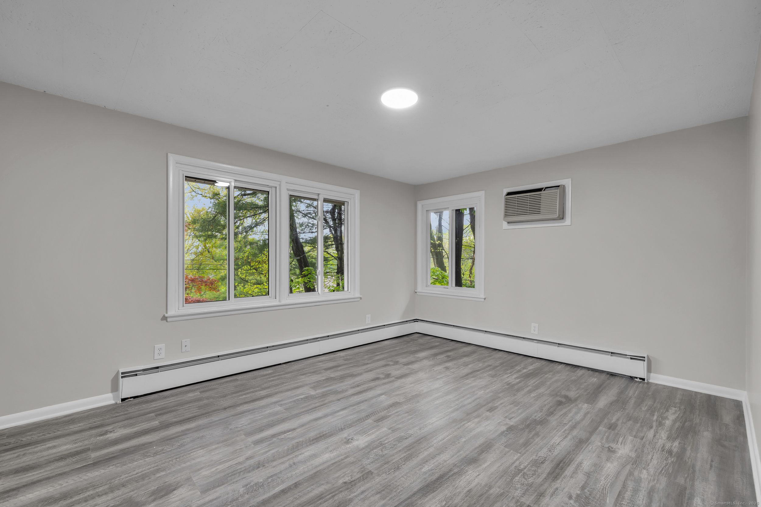 322 Lydale, Meriden, Connecticut 06450