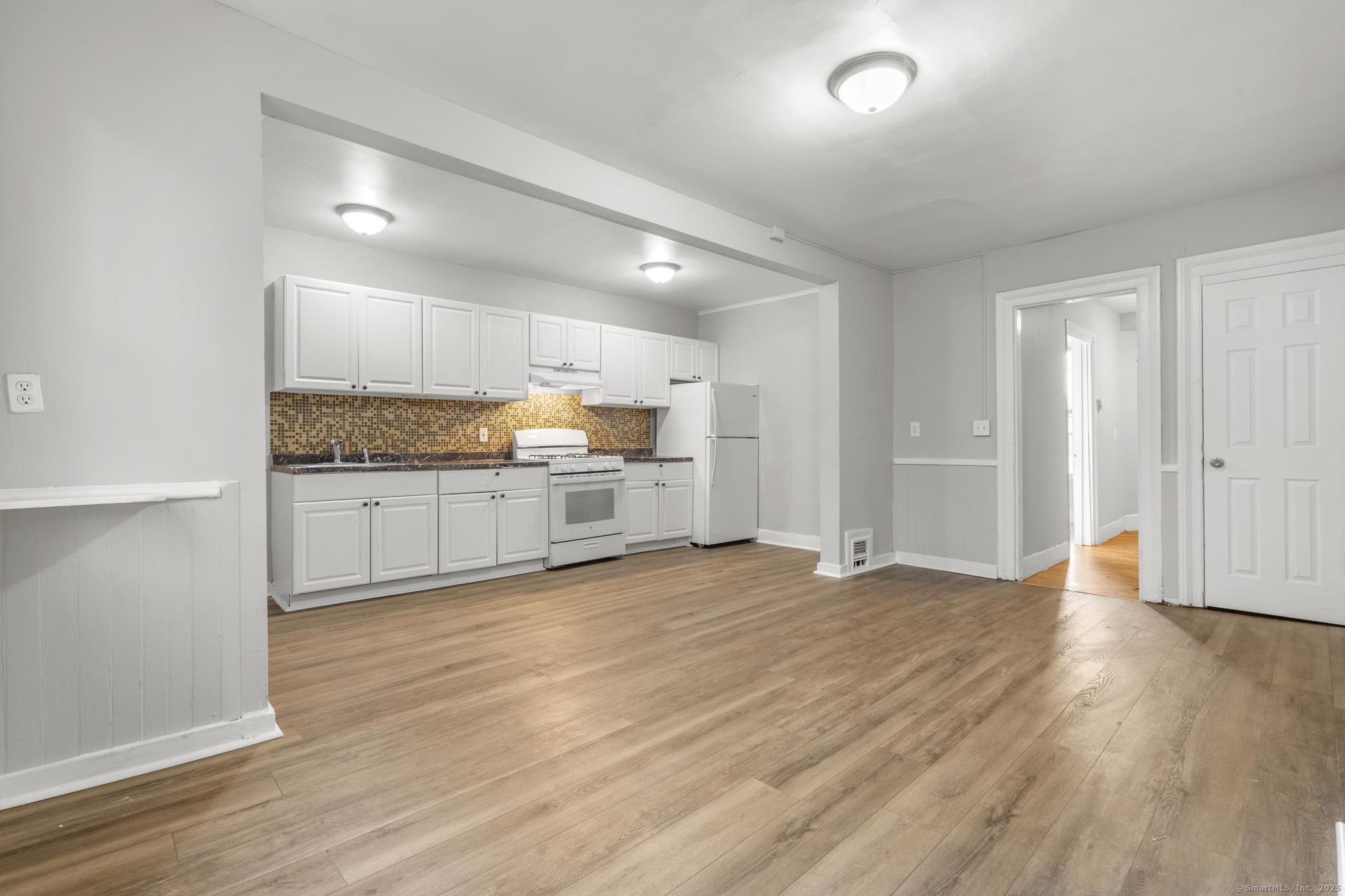 17 Shelton, New Haven, Connecticut 06511