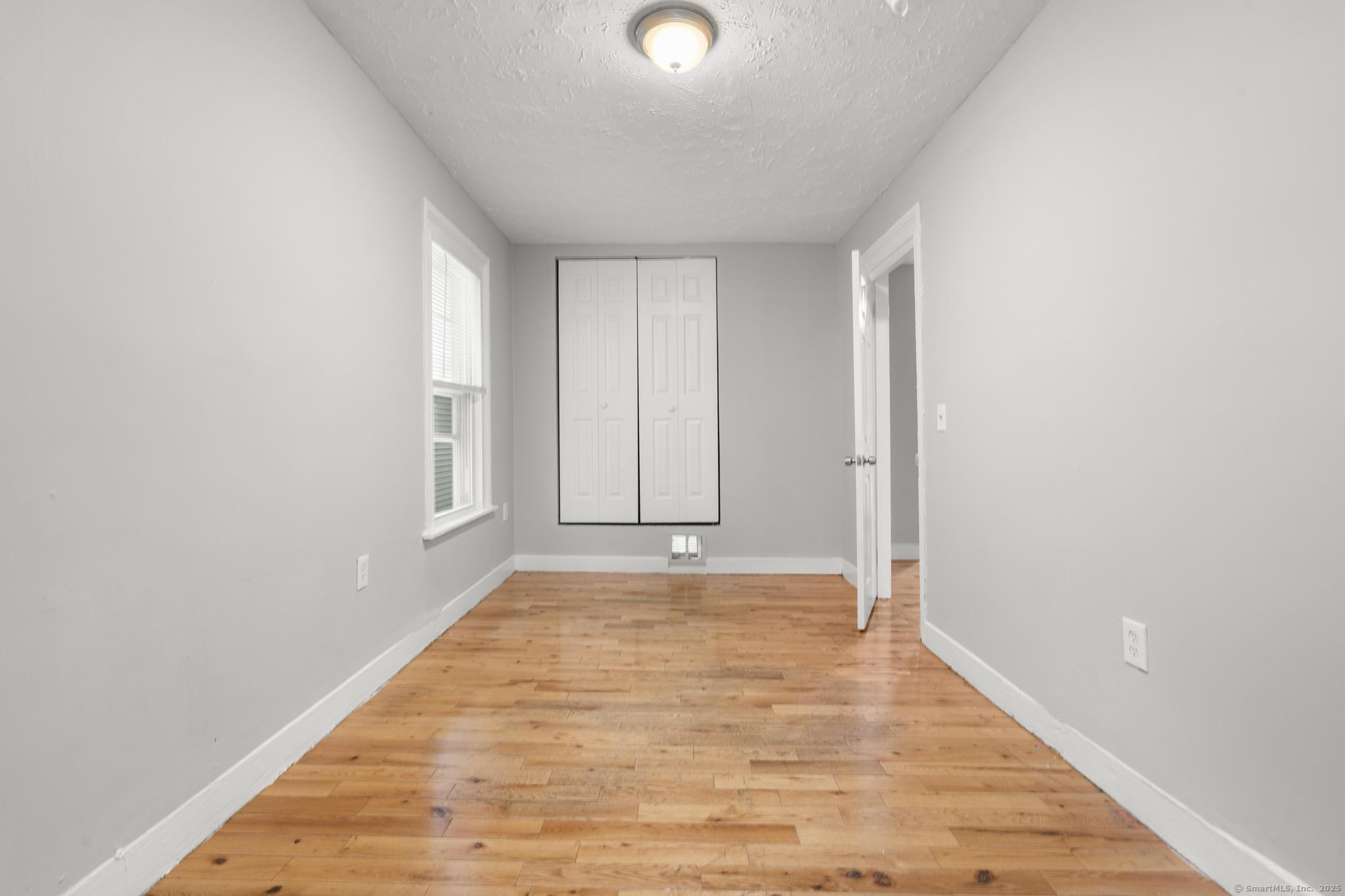 17 Shelton, New Haven, Connecticut 06511