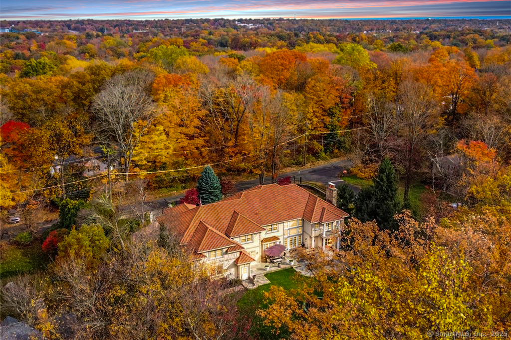 79 Comstock Hill, Norwalk, Connecticut 06850