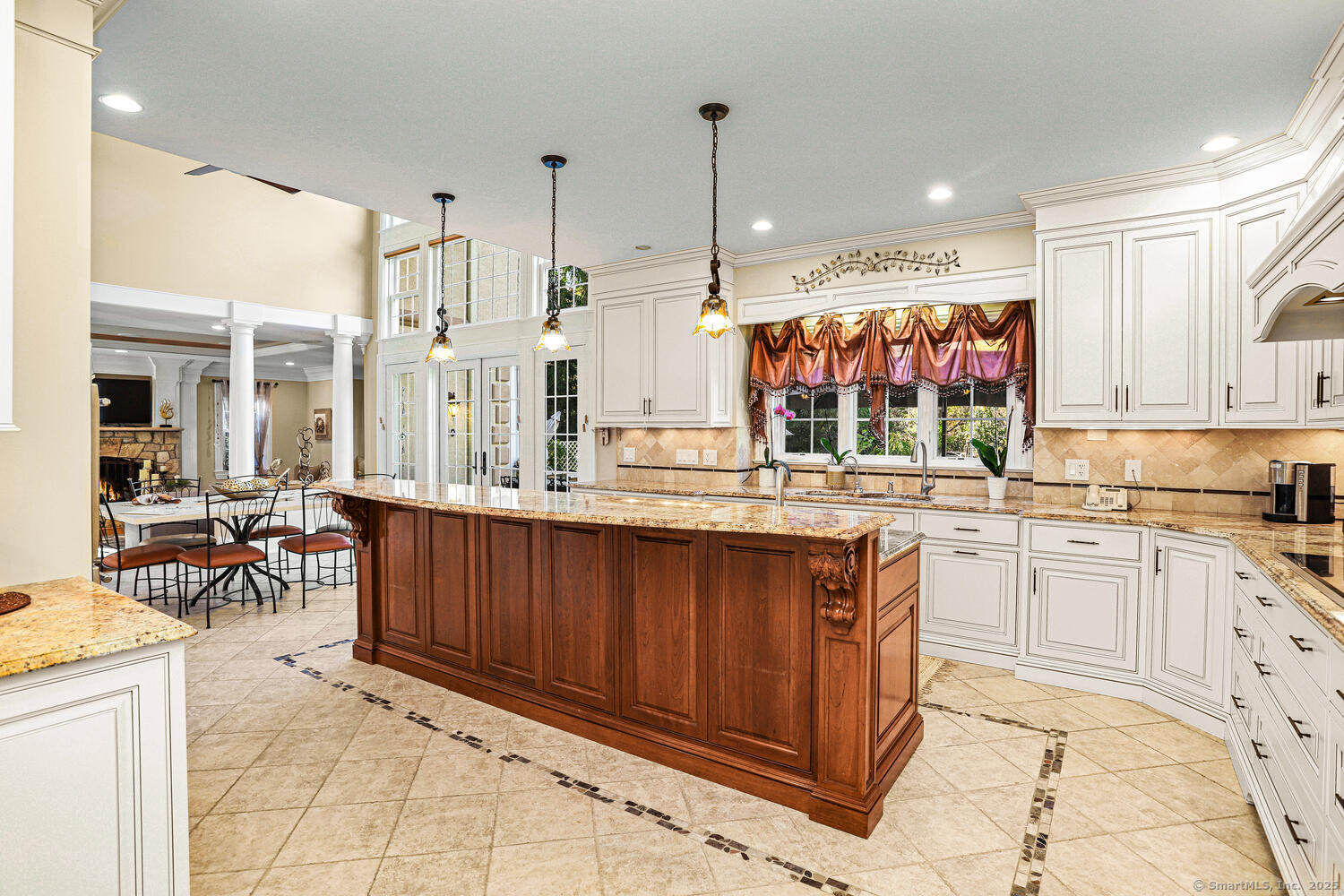 79 Comstock Hill, Norwalk, Connecticut 06850
